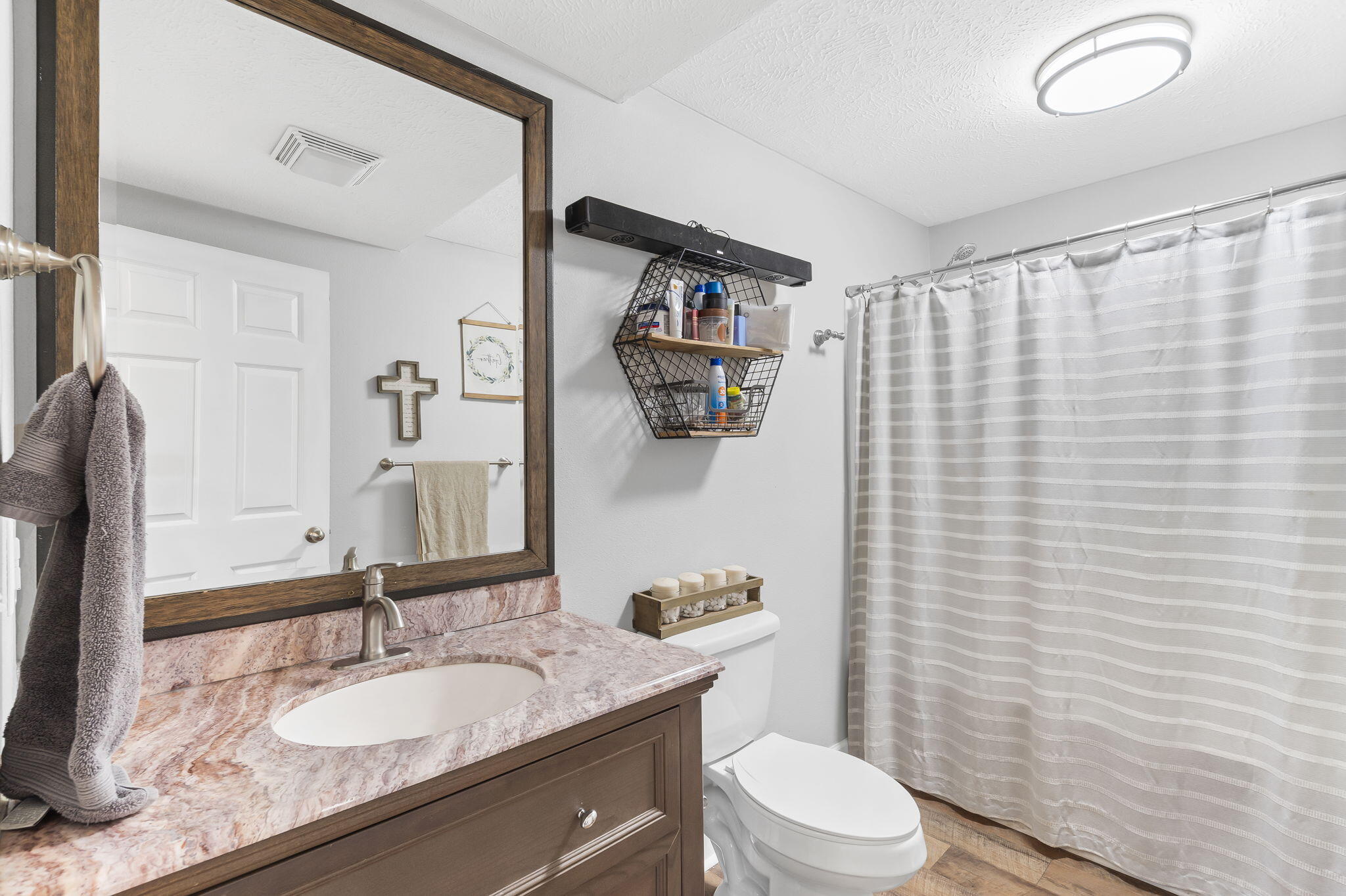 1224 West Webster Street Property Photo 16