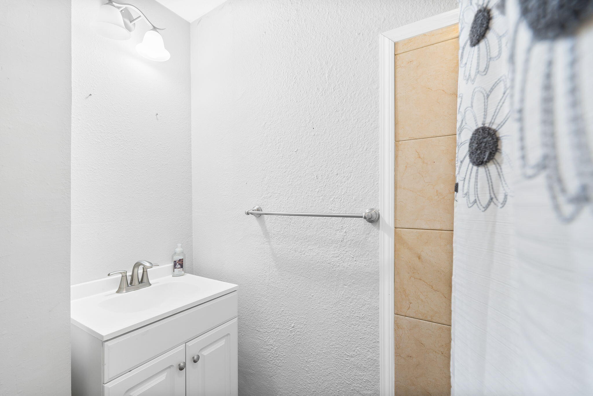 1224 West Webster Street Property Photo 20