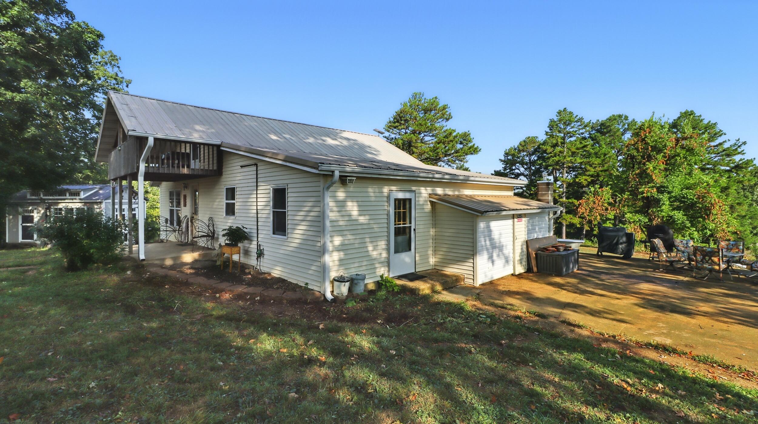 31741 County Road 95-150 Property Photo 5