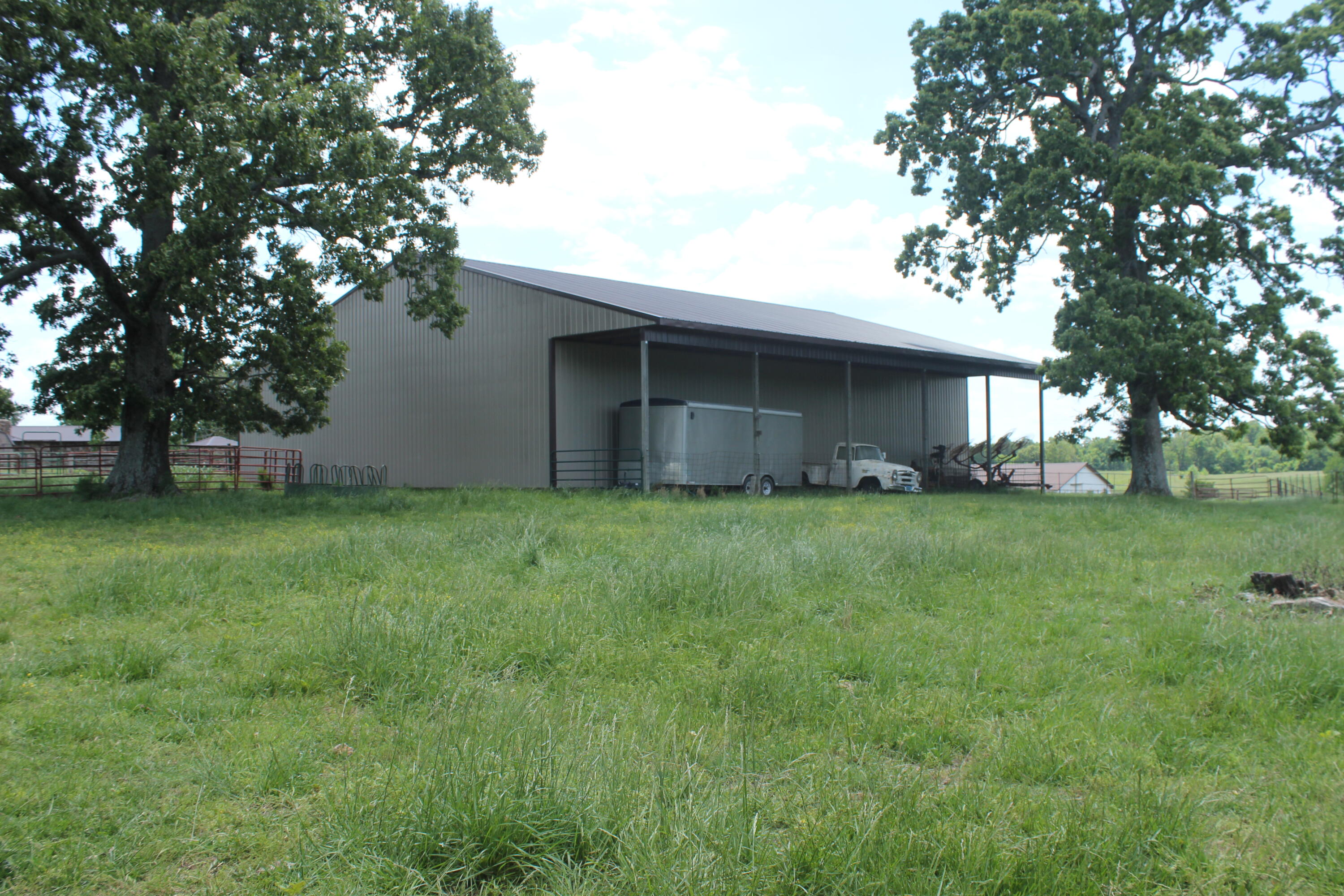 2231 W Highway Property Photo 16