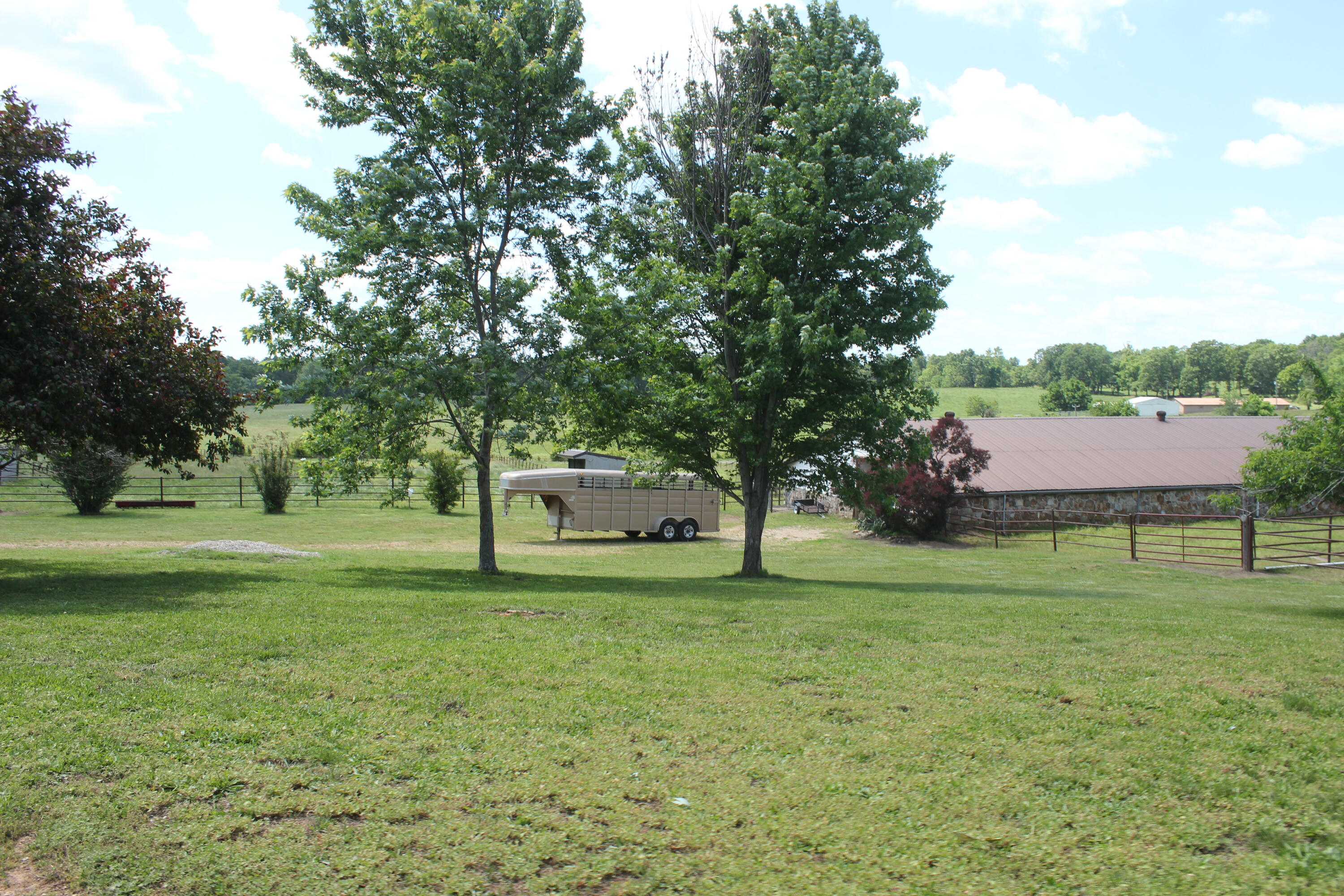 2231 W Highway Property Photo 33