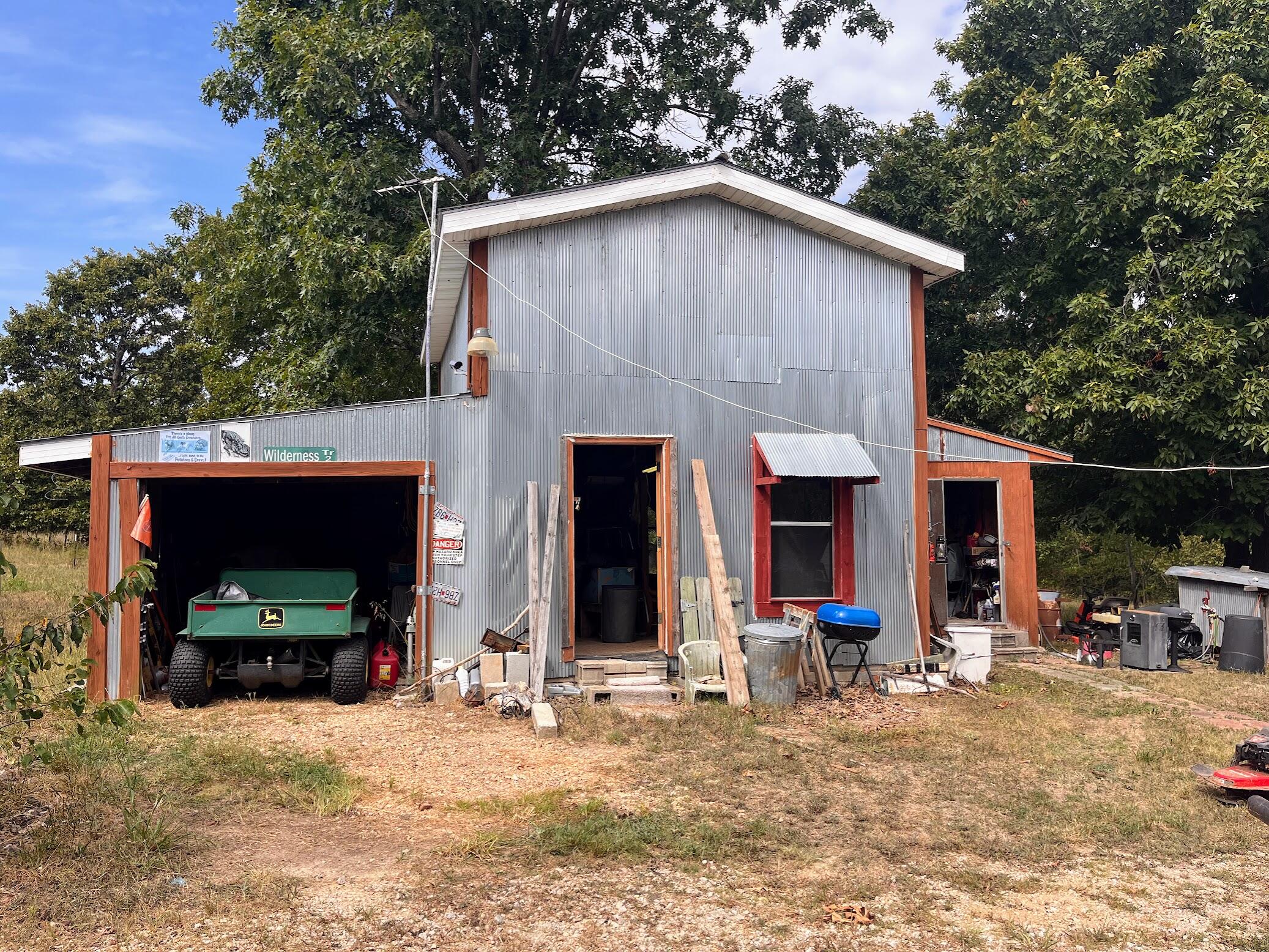 11 Wilderness Trail Property Photo 3