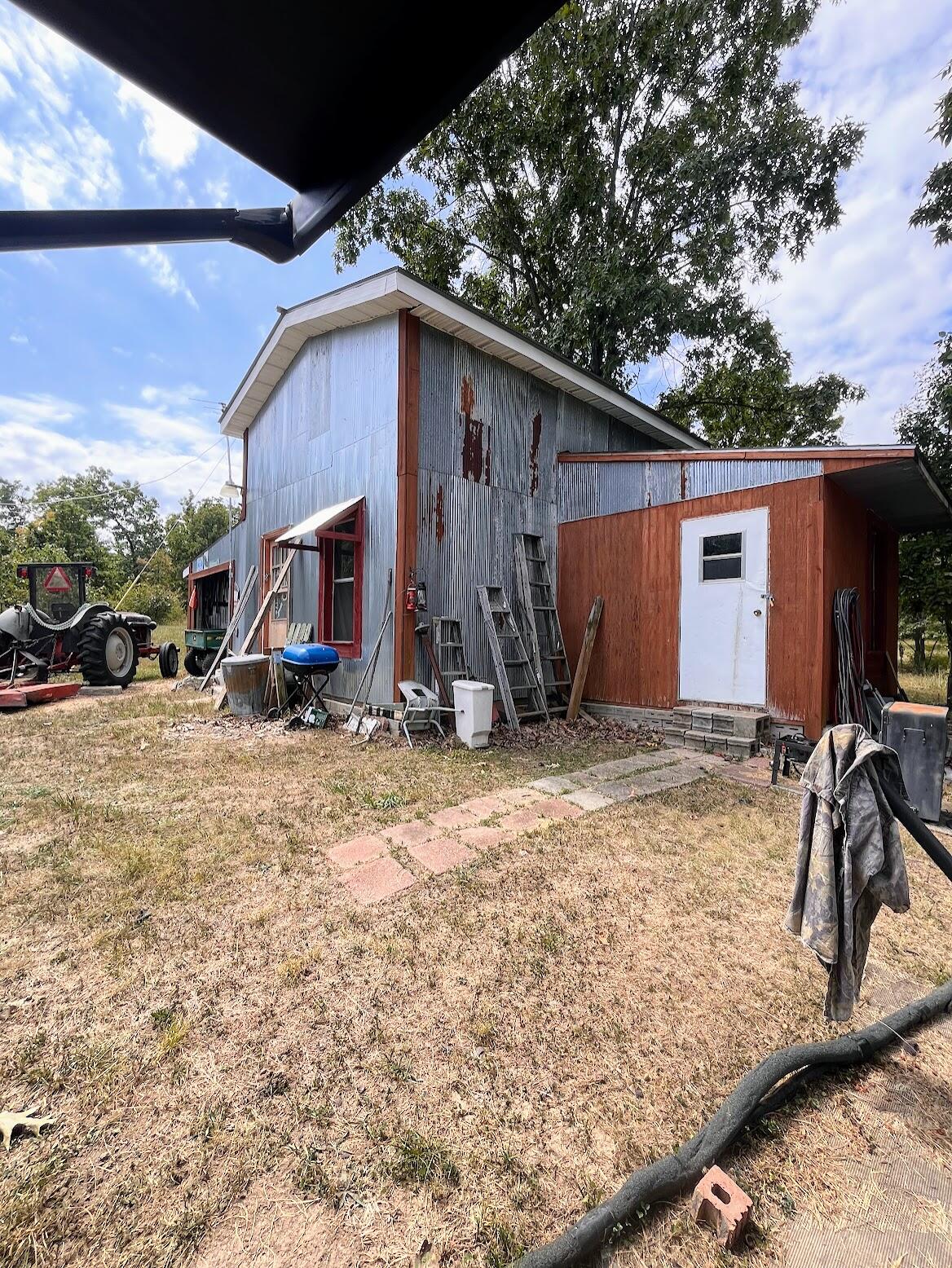 11 Wilderness Trail Property Photo 4