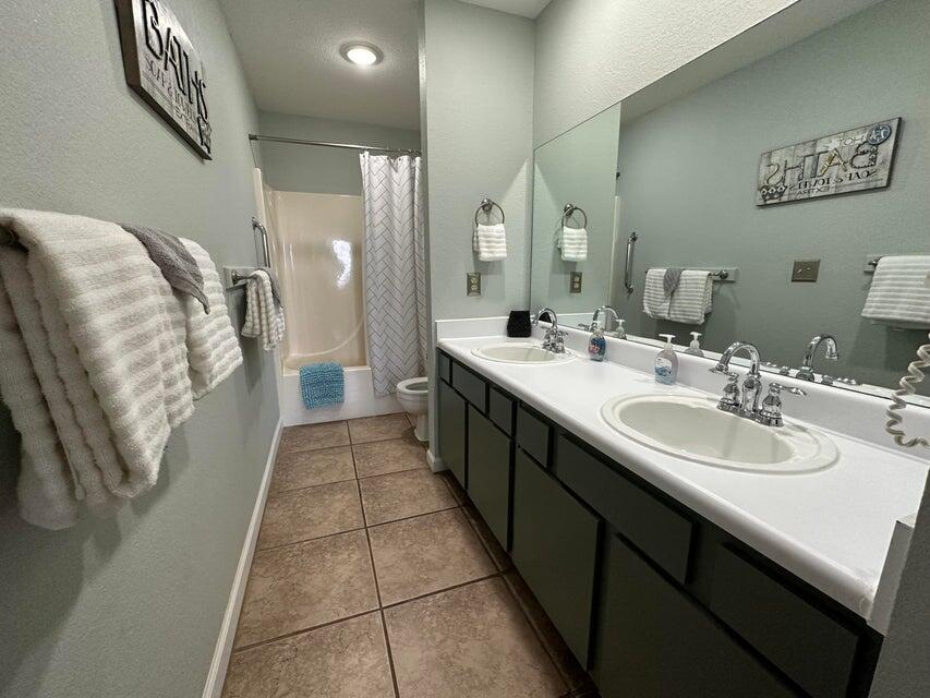 38 Lantern Bay Lane 1 Property Photo 11