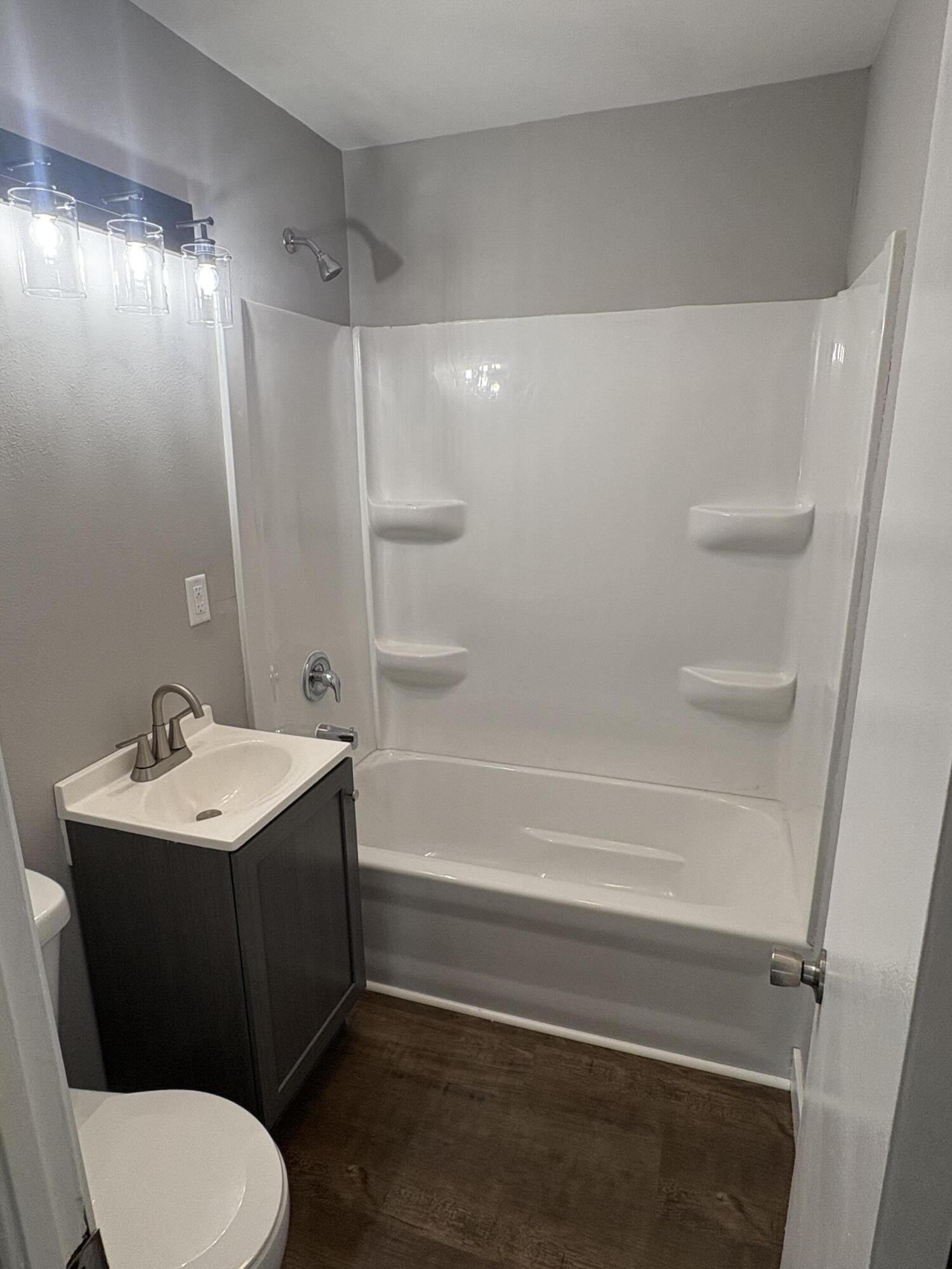 301 West Mcgee Street Property Photo 8