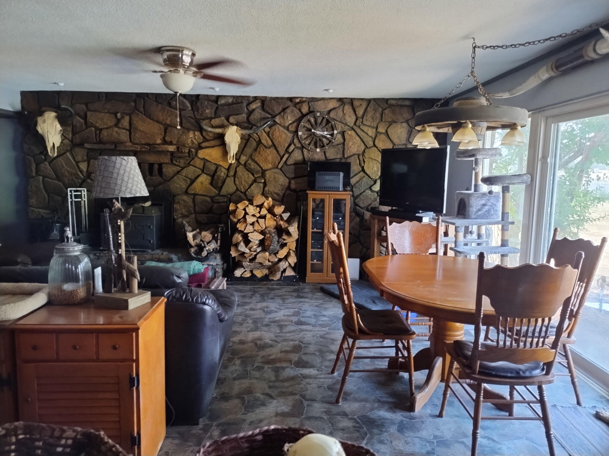 2231 W Highway Property Photo 19