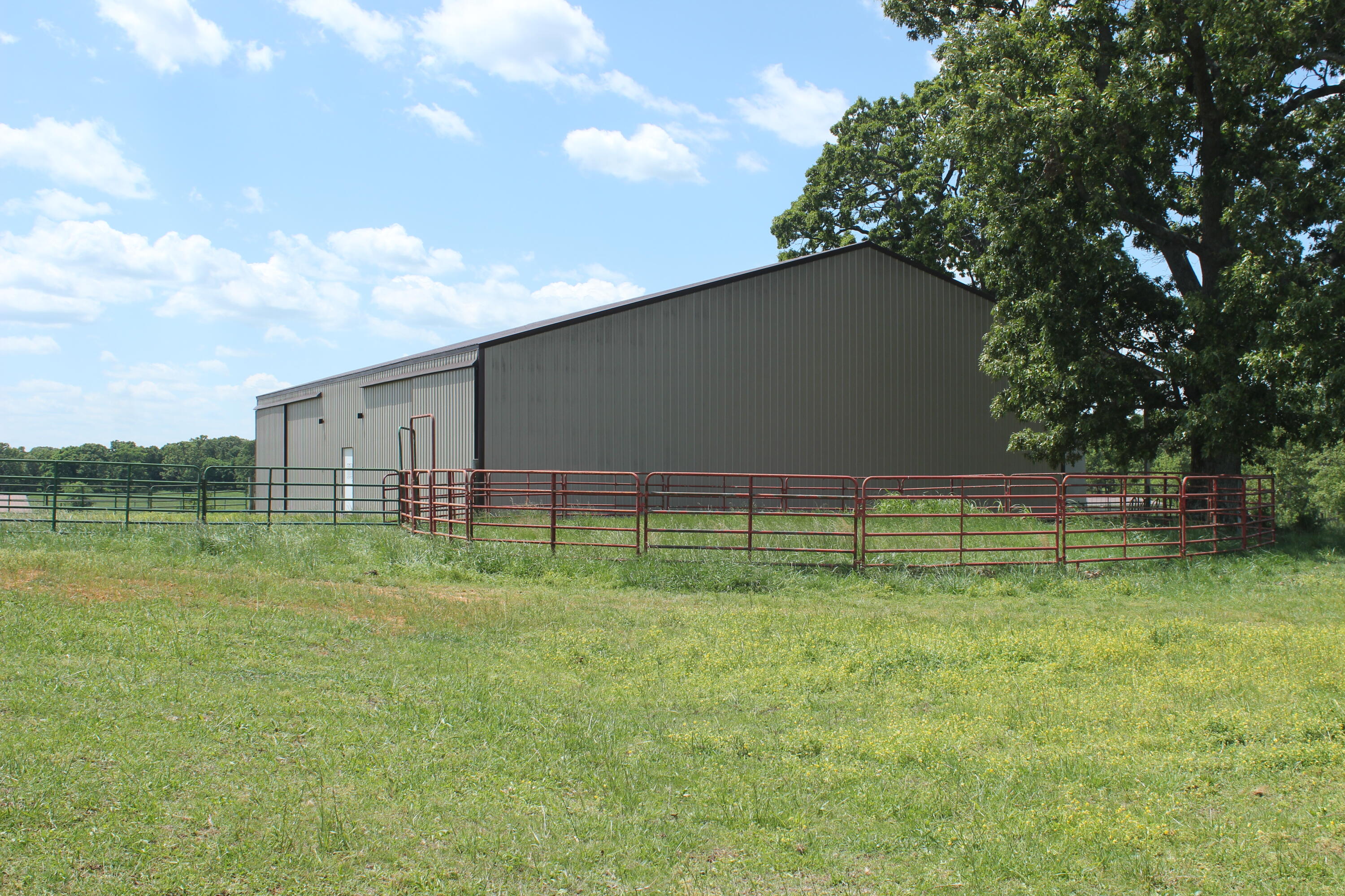 2231 W Highway Property Photo 35