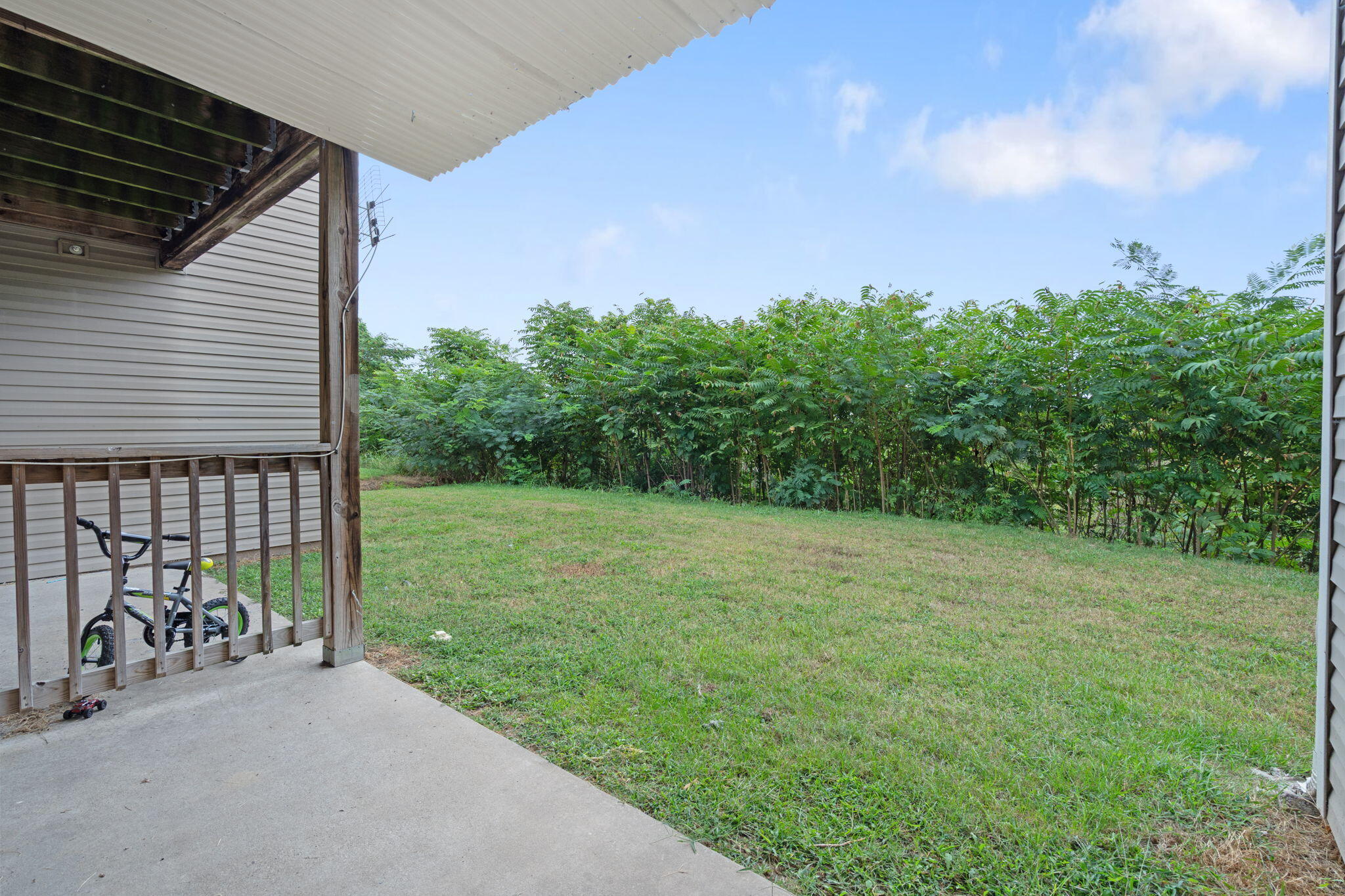 2917 Vineyards Parkway 2 Property Photo 14