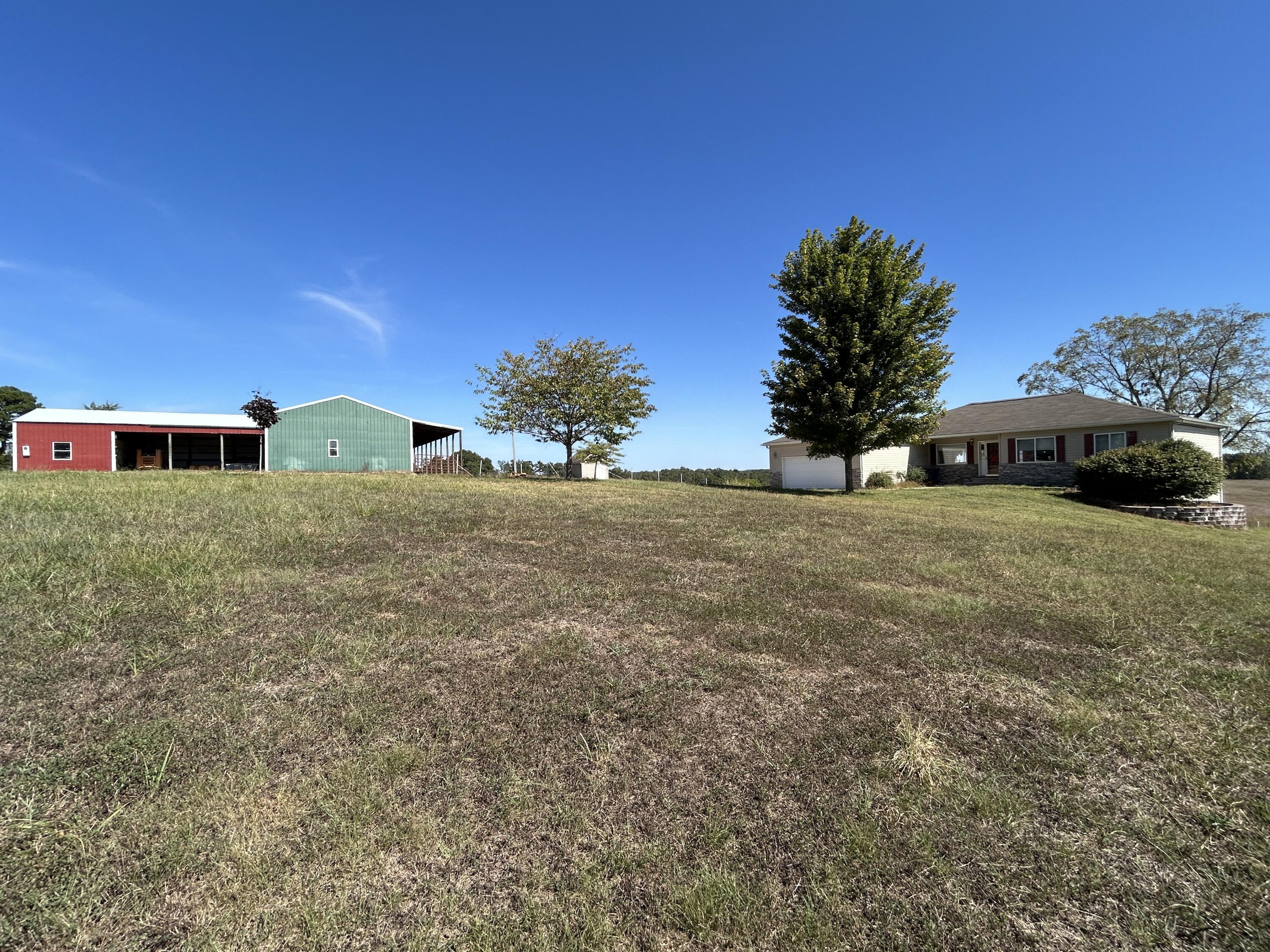 22017 East State Highway 76 Property Photo 38