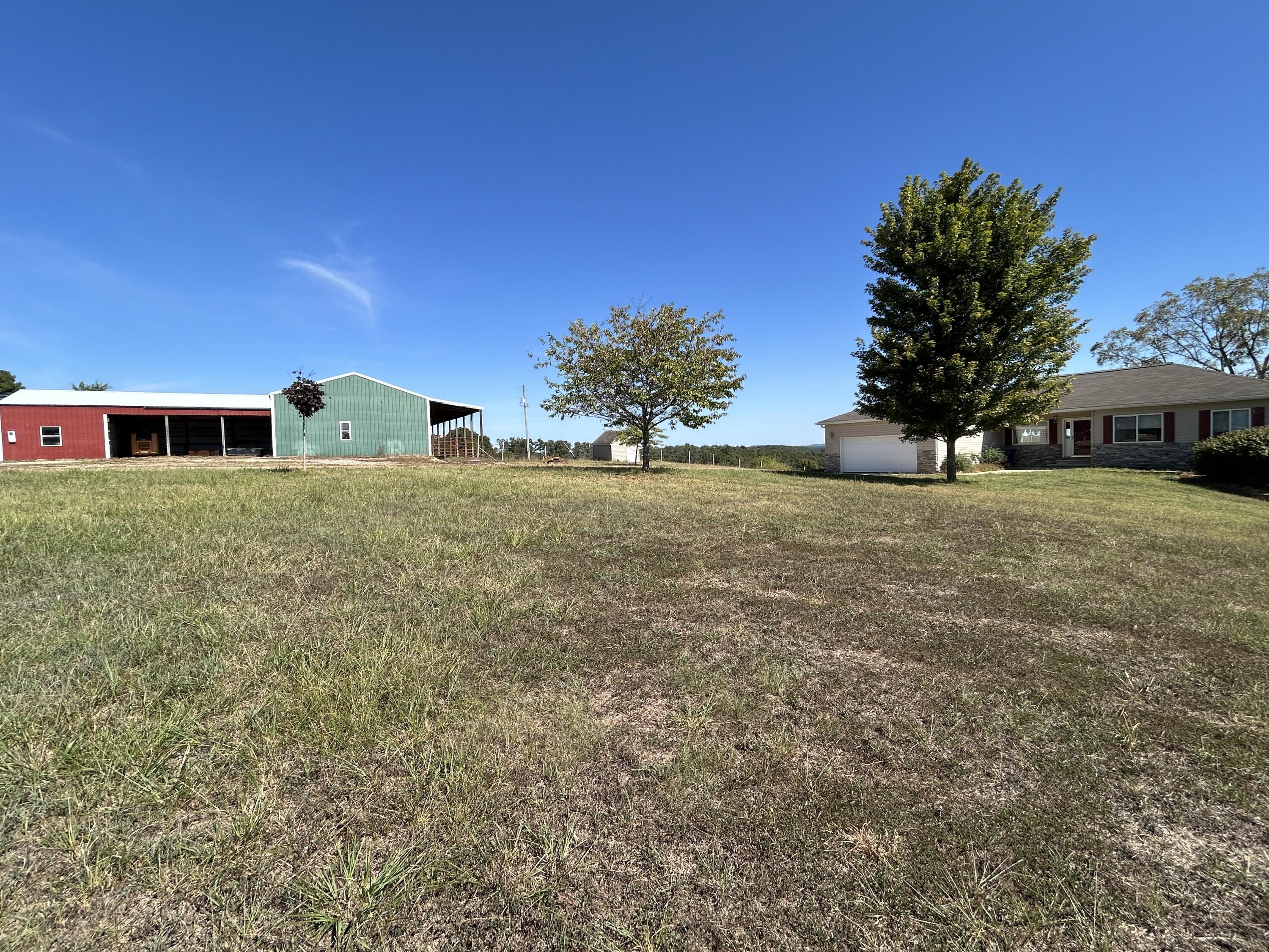 22017 East State Highway 76 Property Photo 39