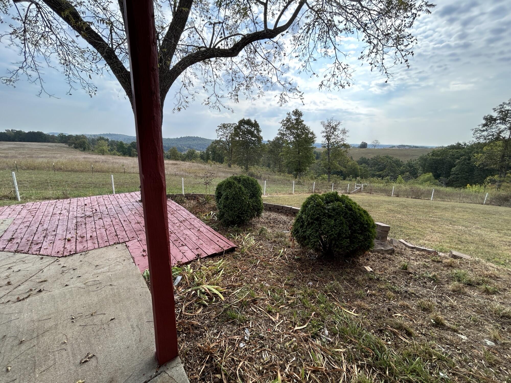 22017 East State Highway 76 Property Photo 55