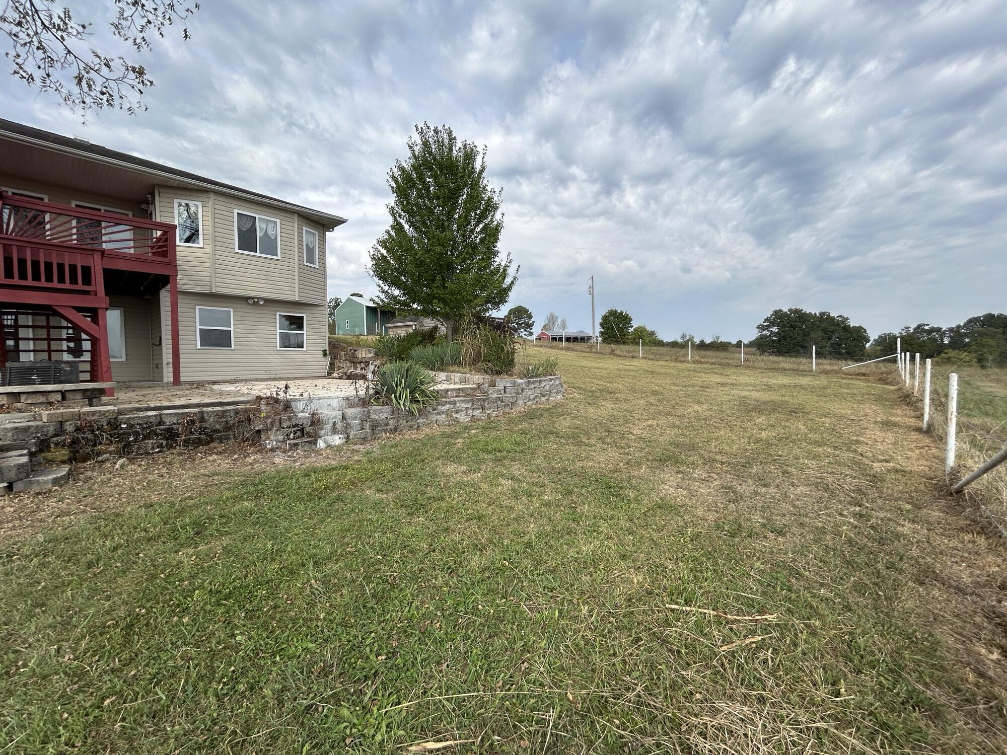 22017 East State Highway 76 Property Photo 58