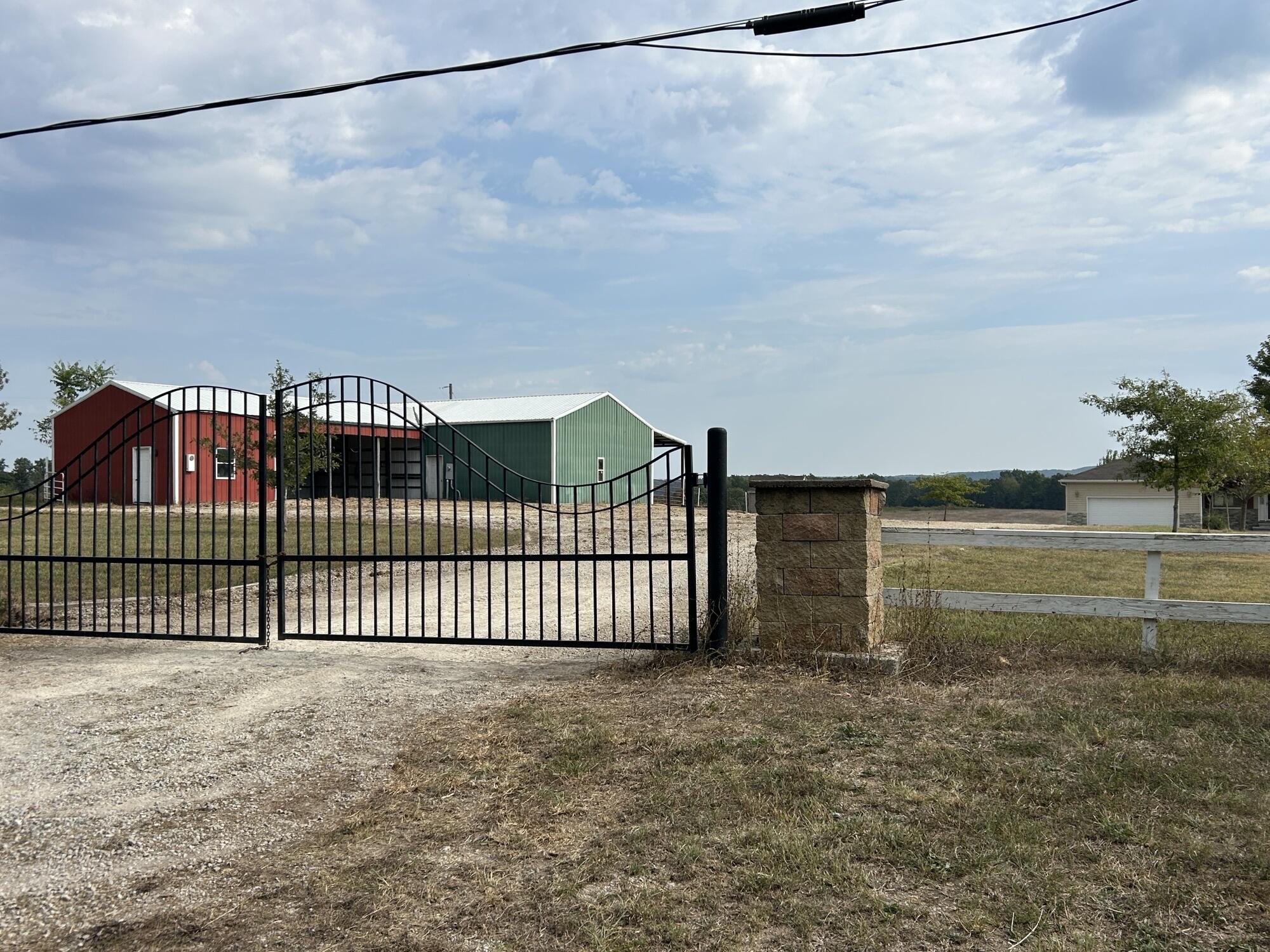 22017 East State Highway 76 Property Photo 61