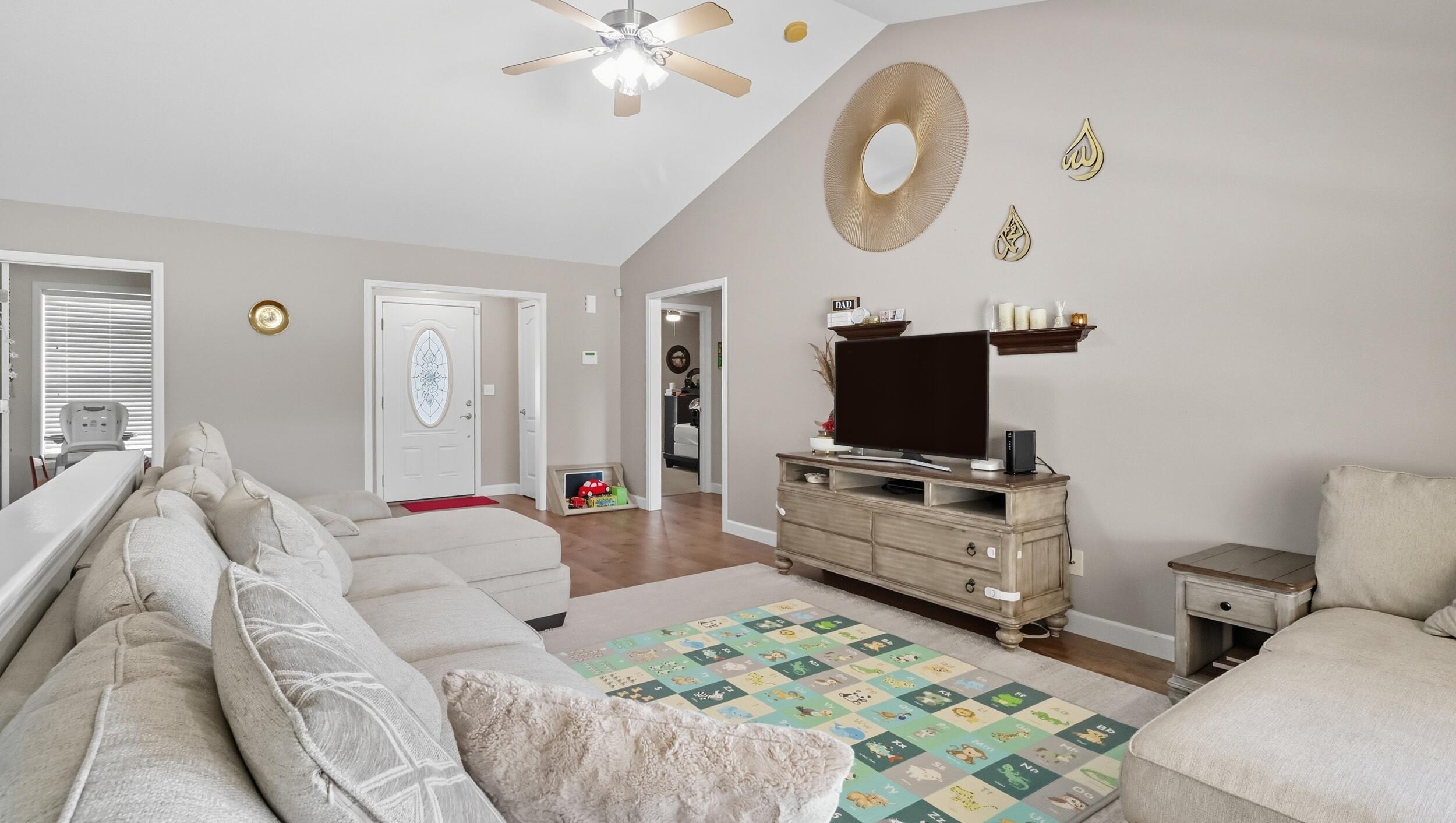 107 Cobblestone Drive Property Photo 9