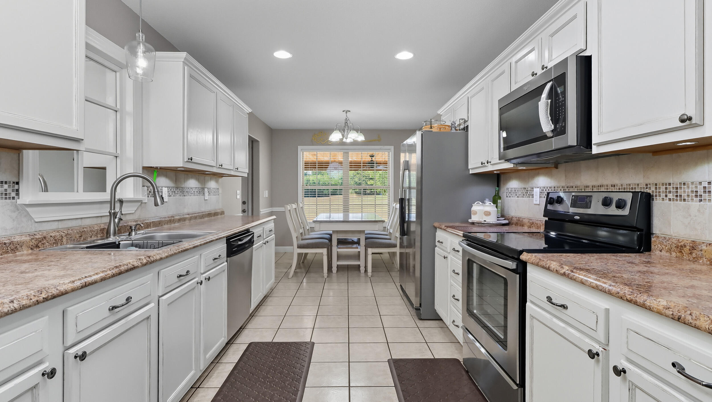 107 Cobblestone Drive Property Photo 16