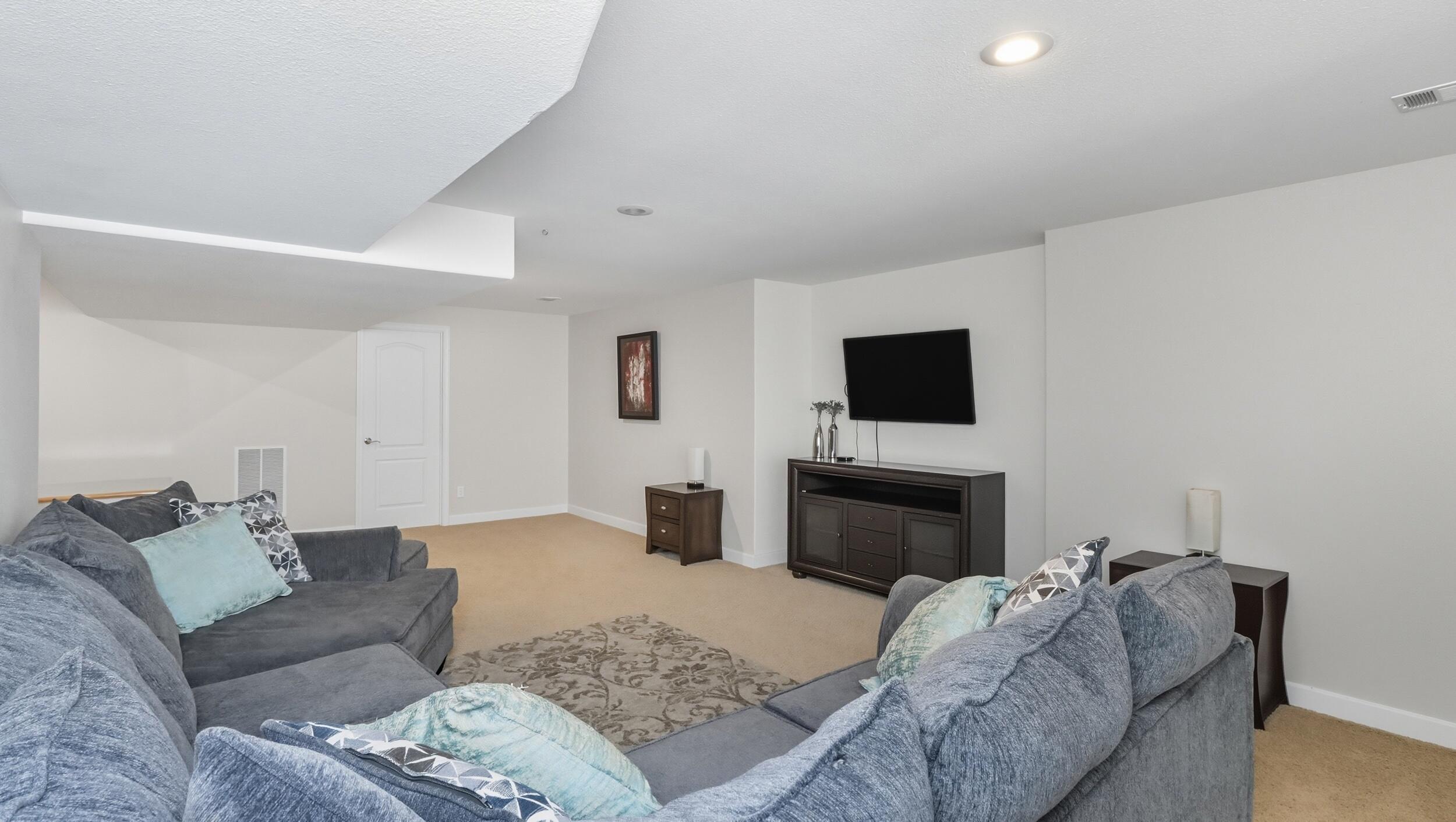 107 Cobblestone Drive Property Photo 29