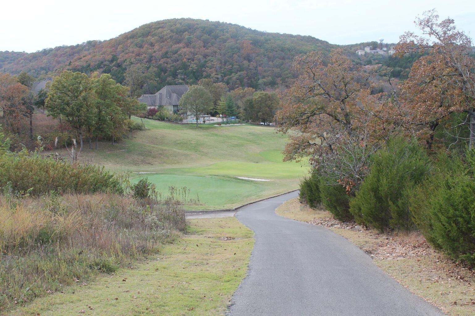 415 Silverwood Circle Property Photo 7
