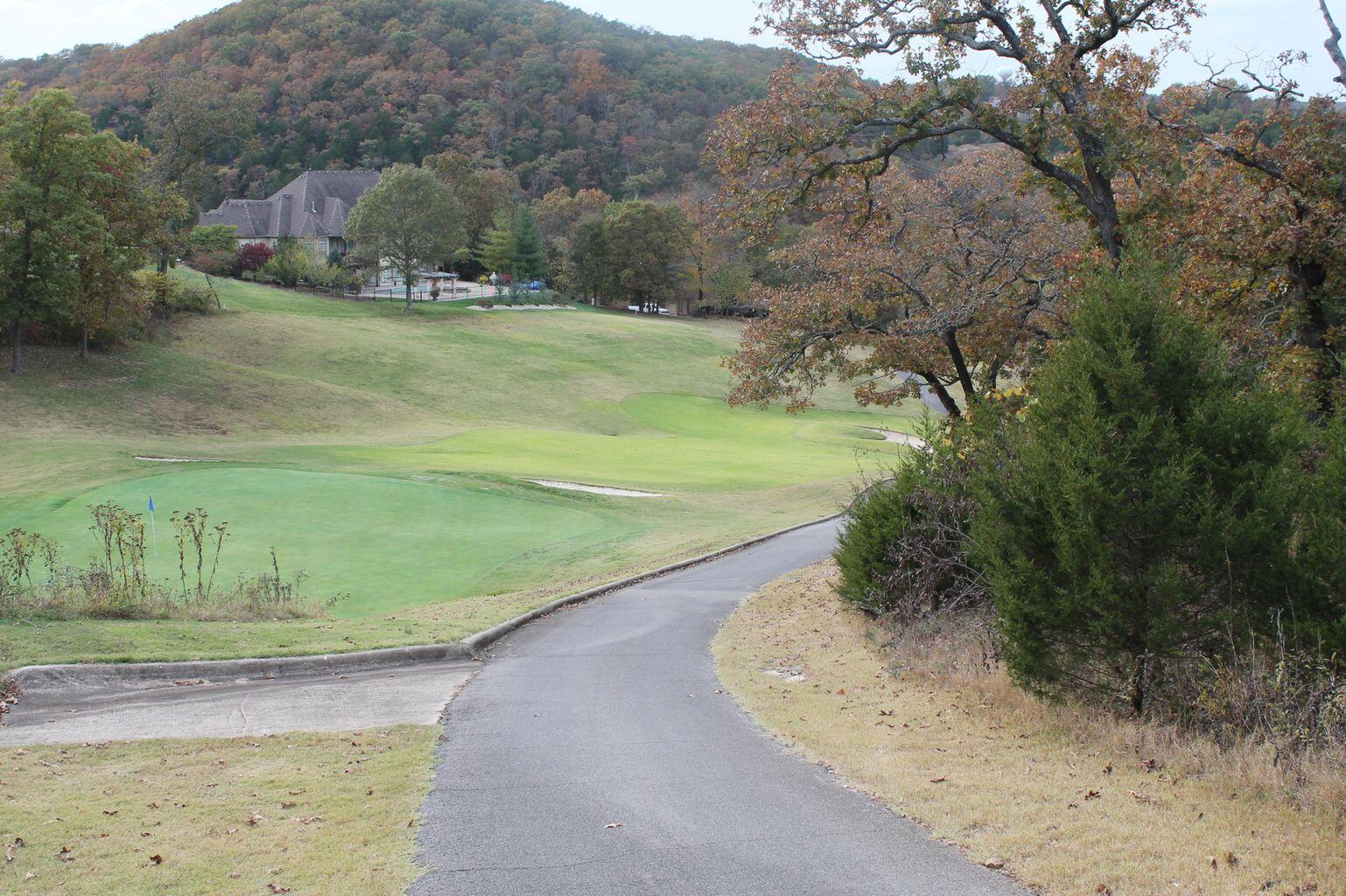 415 Silverwood Circle Property Photo 11