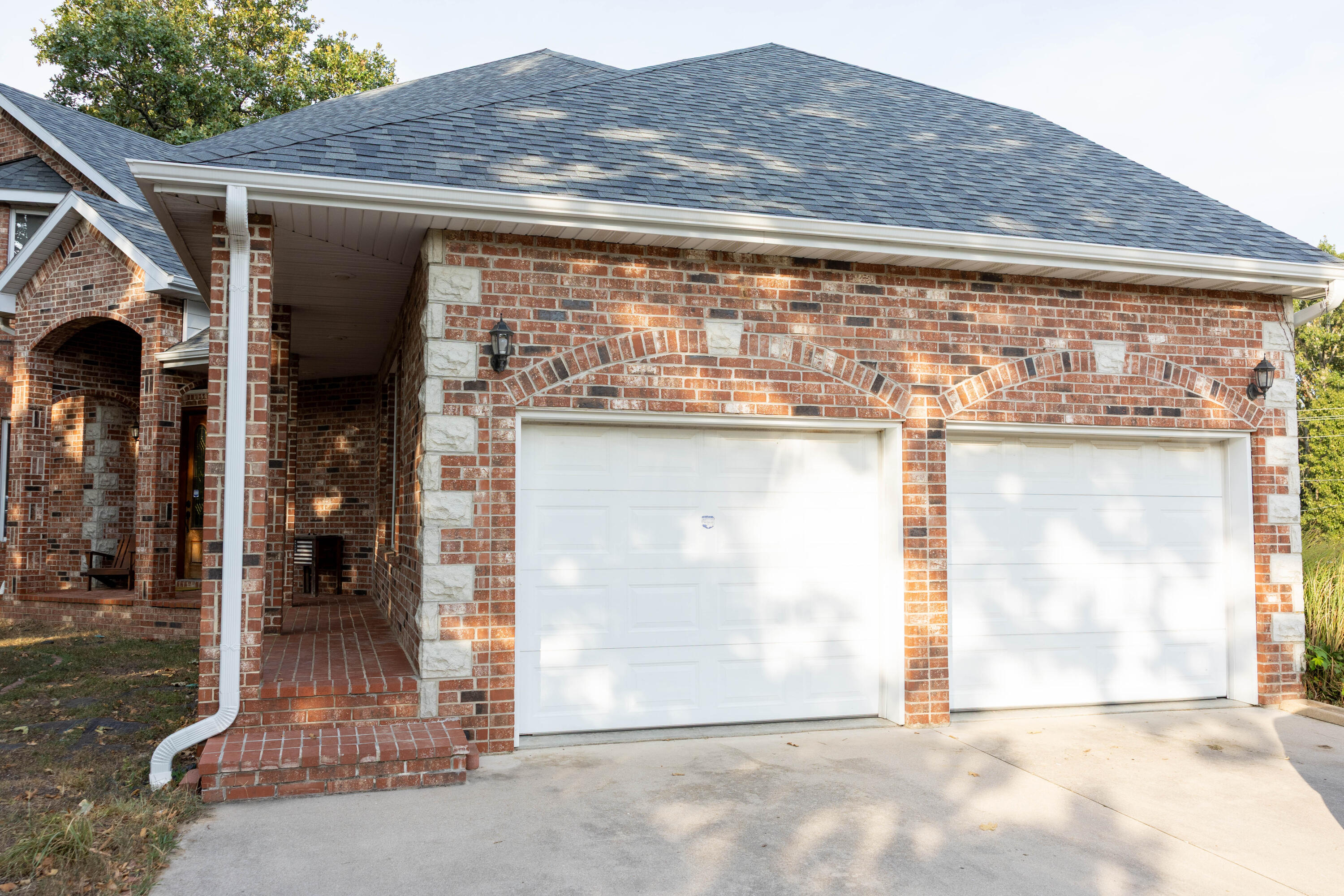 1660 Briarwood Drive Property Photo 5