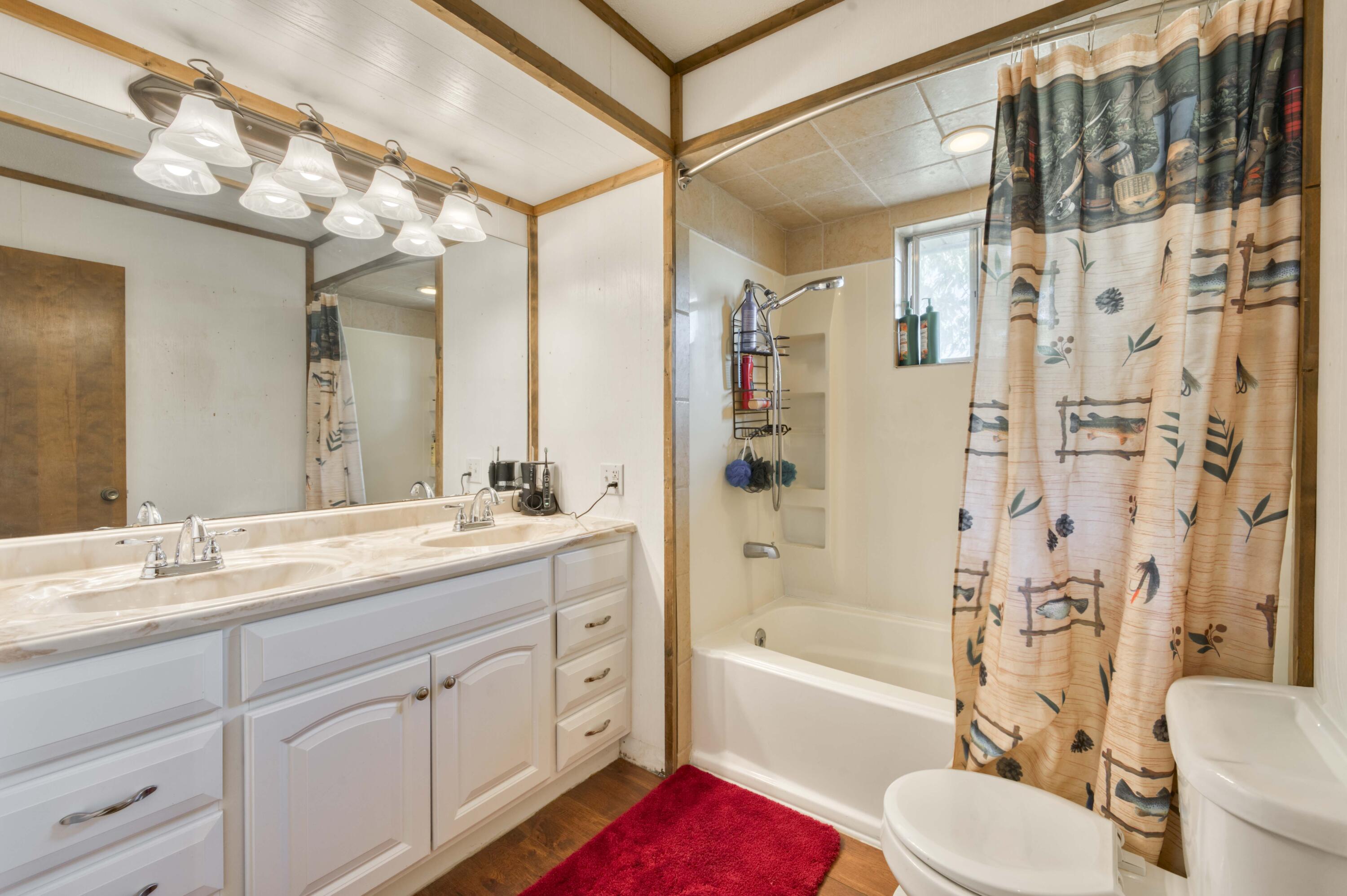 21 Hilltop Drive Property Photo 18