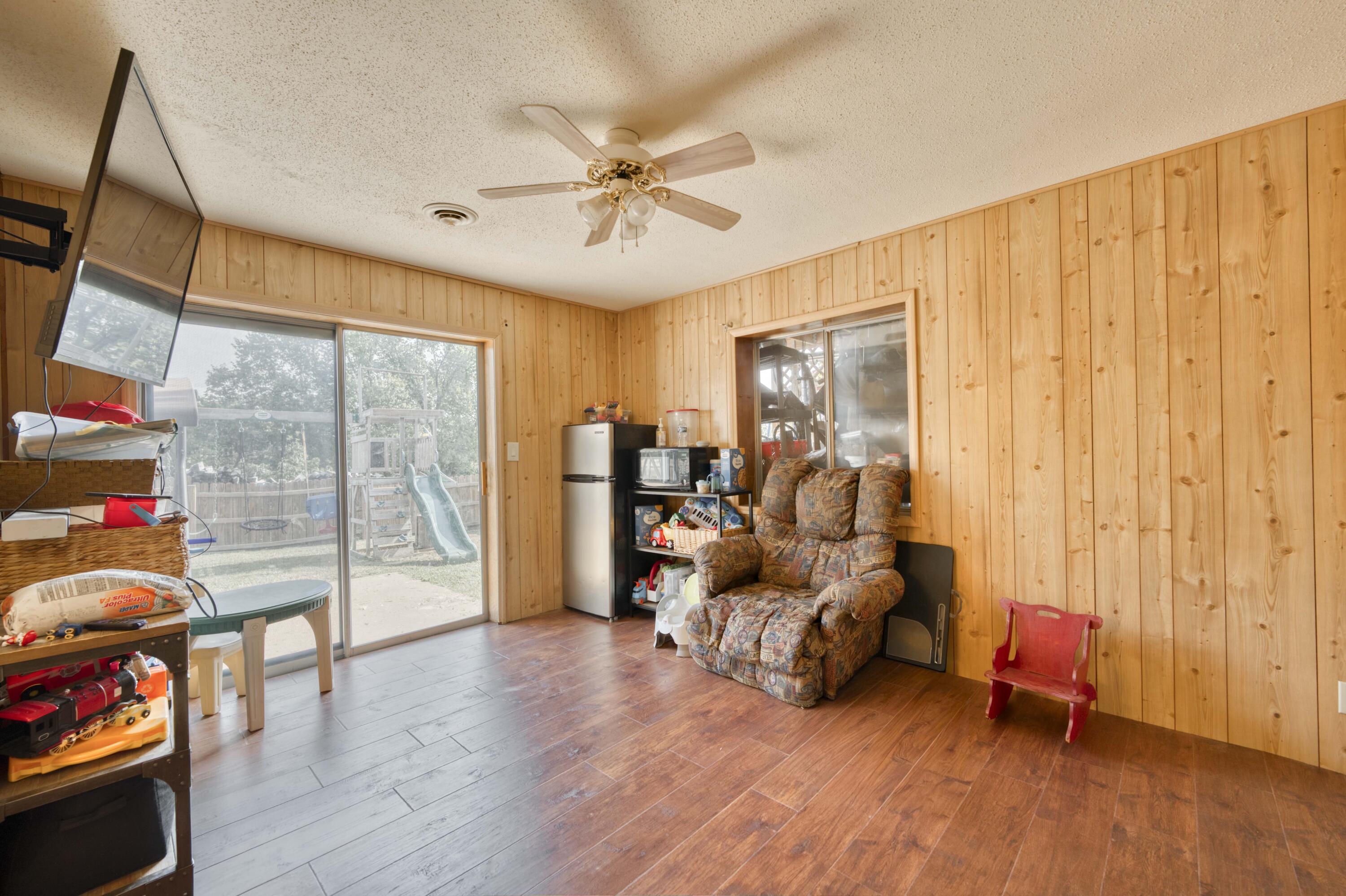 21 Hilltop Drive Property Photo 23