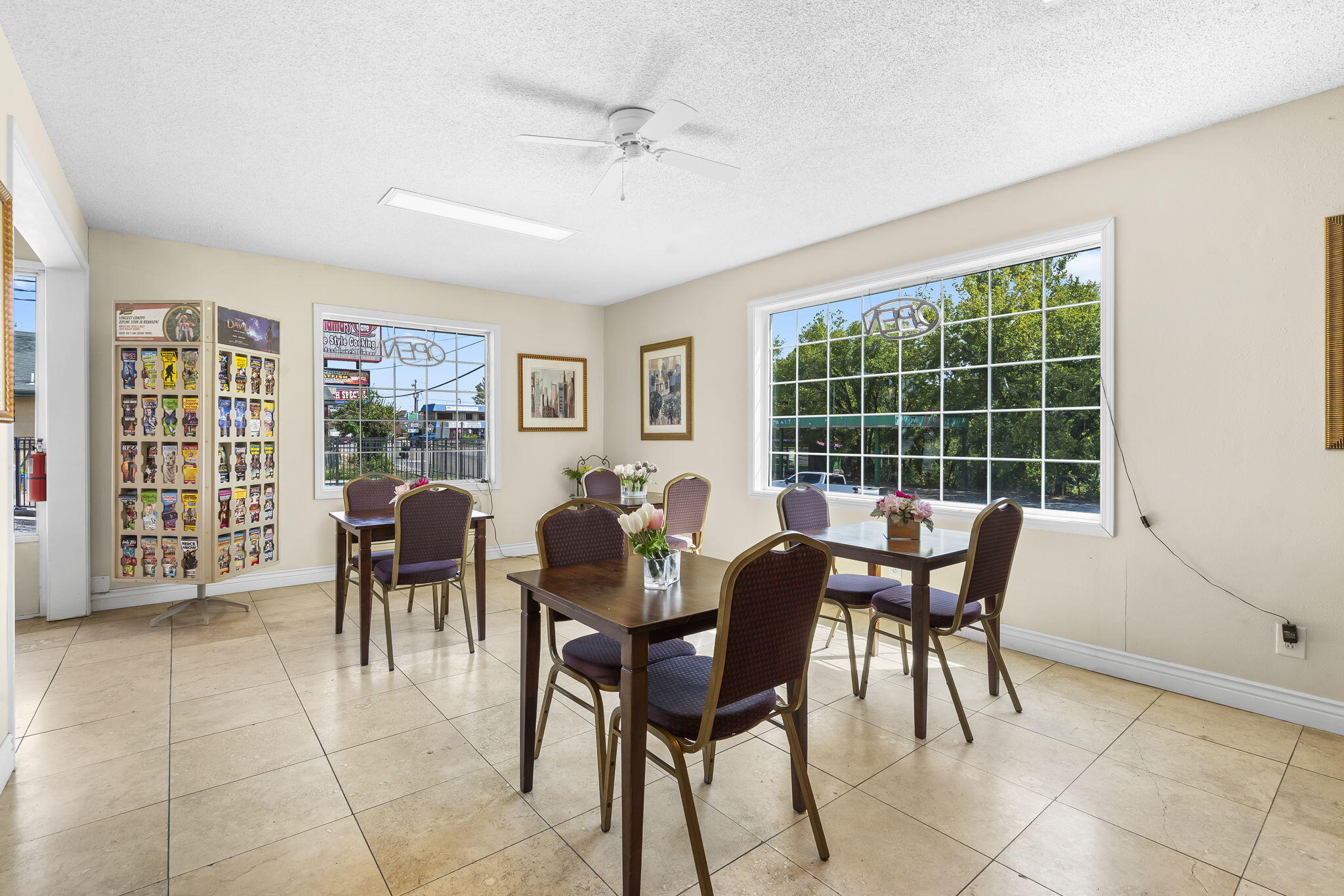 1325 West 76 Country Boulevard Property Photo 7