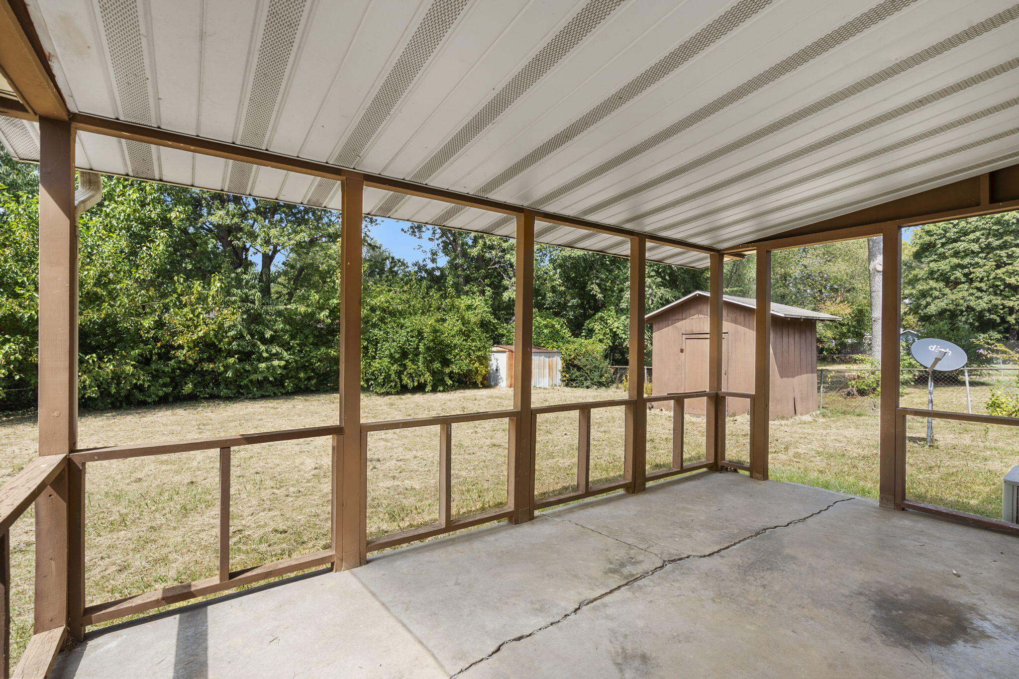 2463 South Dollison Avenue Property Photo 19