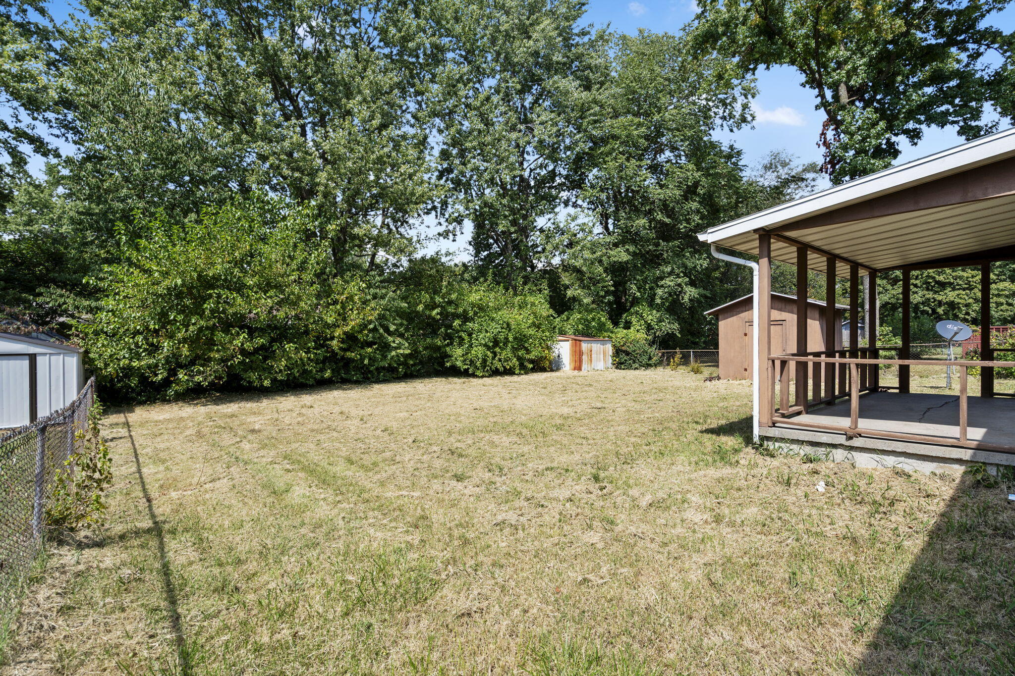 2463 South Dollison Avenue Property Photo 21