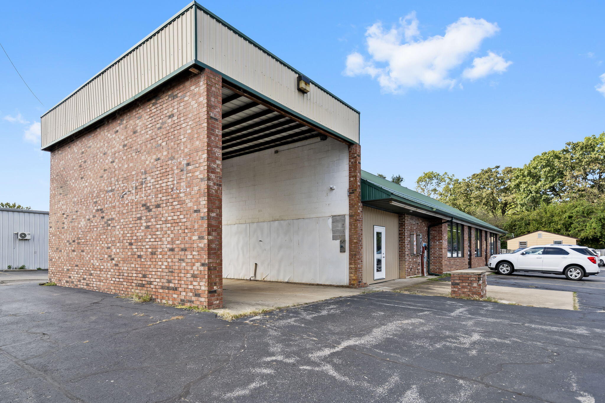 1711 Porter Wagoner Boulevard Property Photo 3