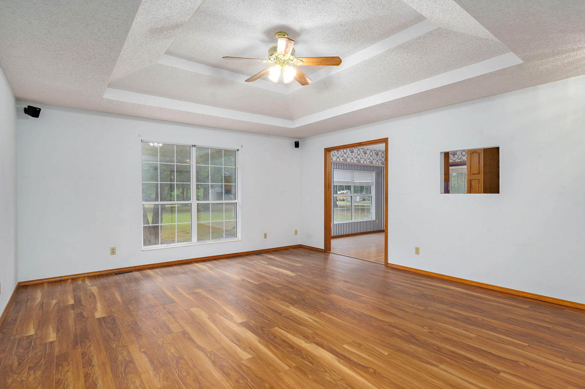 3740 West Farm Road 106 Property Photo 11