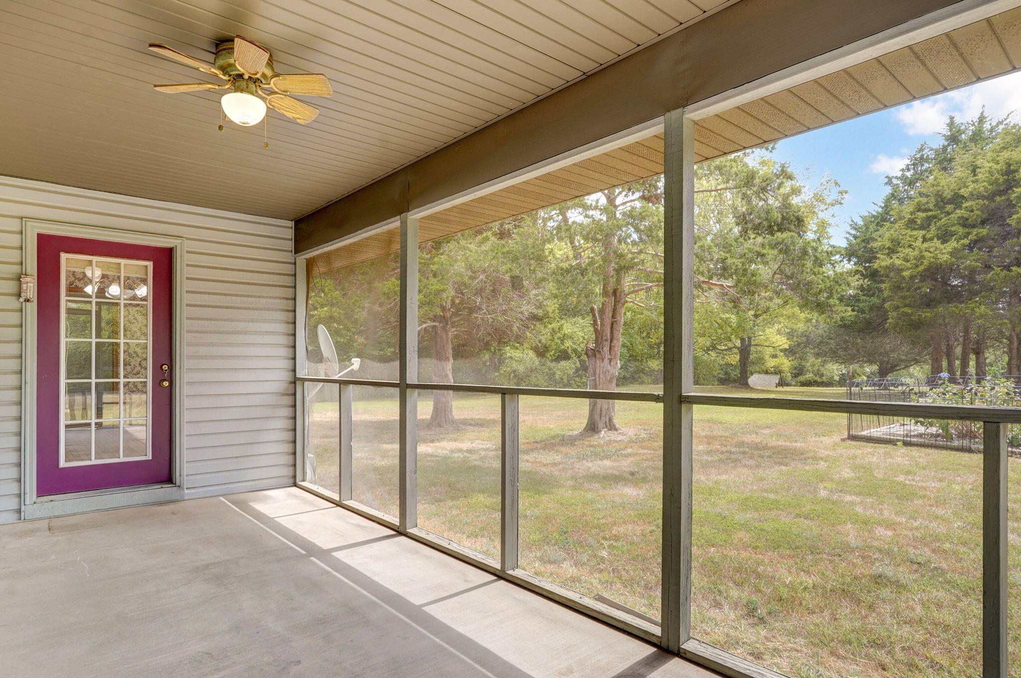 3740 West Farm Road 106 Property Photo 28