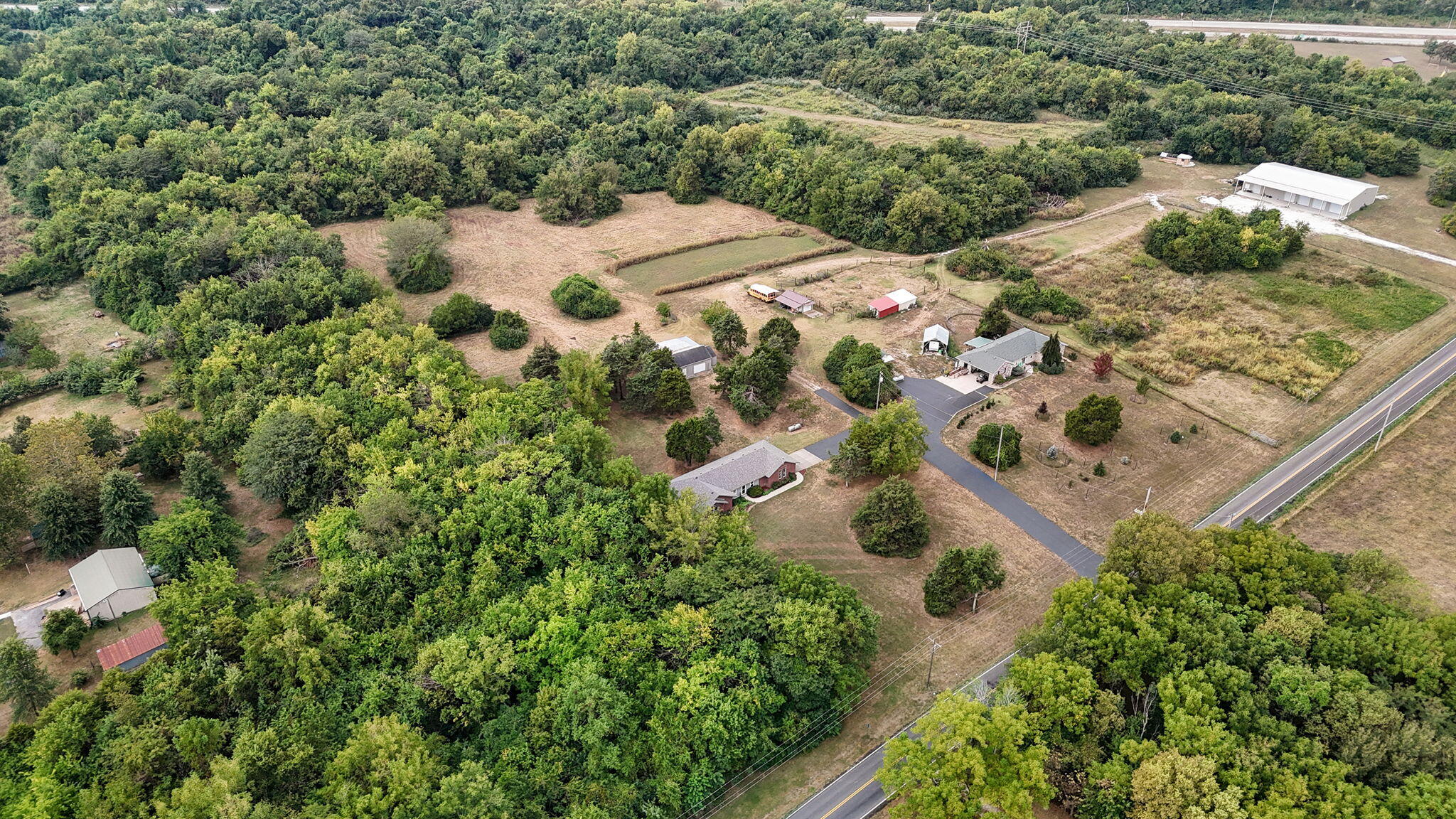3740 West Farm Road 106 Property Photo 45