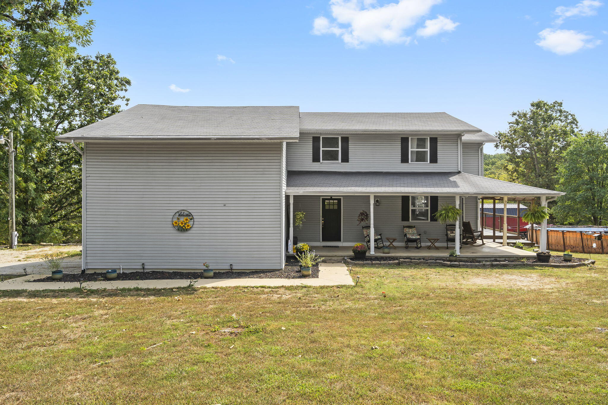 379 Lakewood Loop Property Photo 3