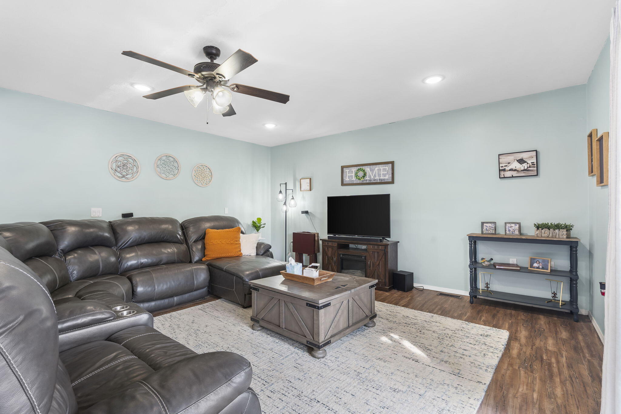 379 Lakewood Loop Property Photo 12