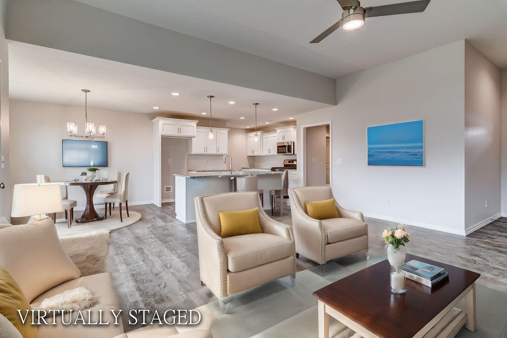 1371 North Lyon Avenue Property Photo 6