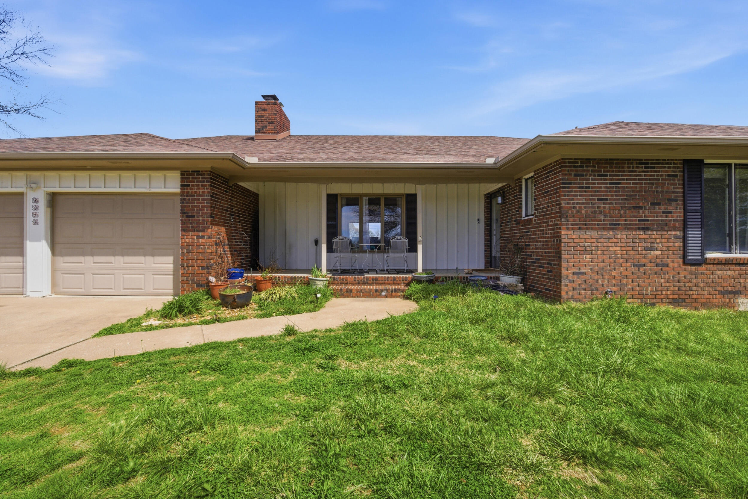 8954 Lawrence 2226 Property Photo 4