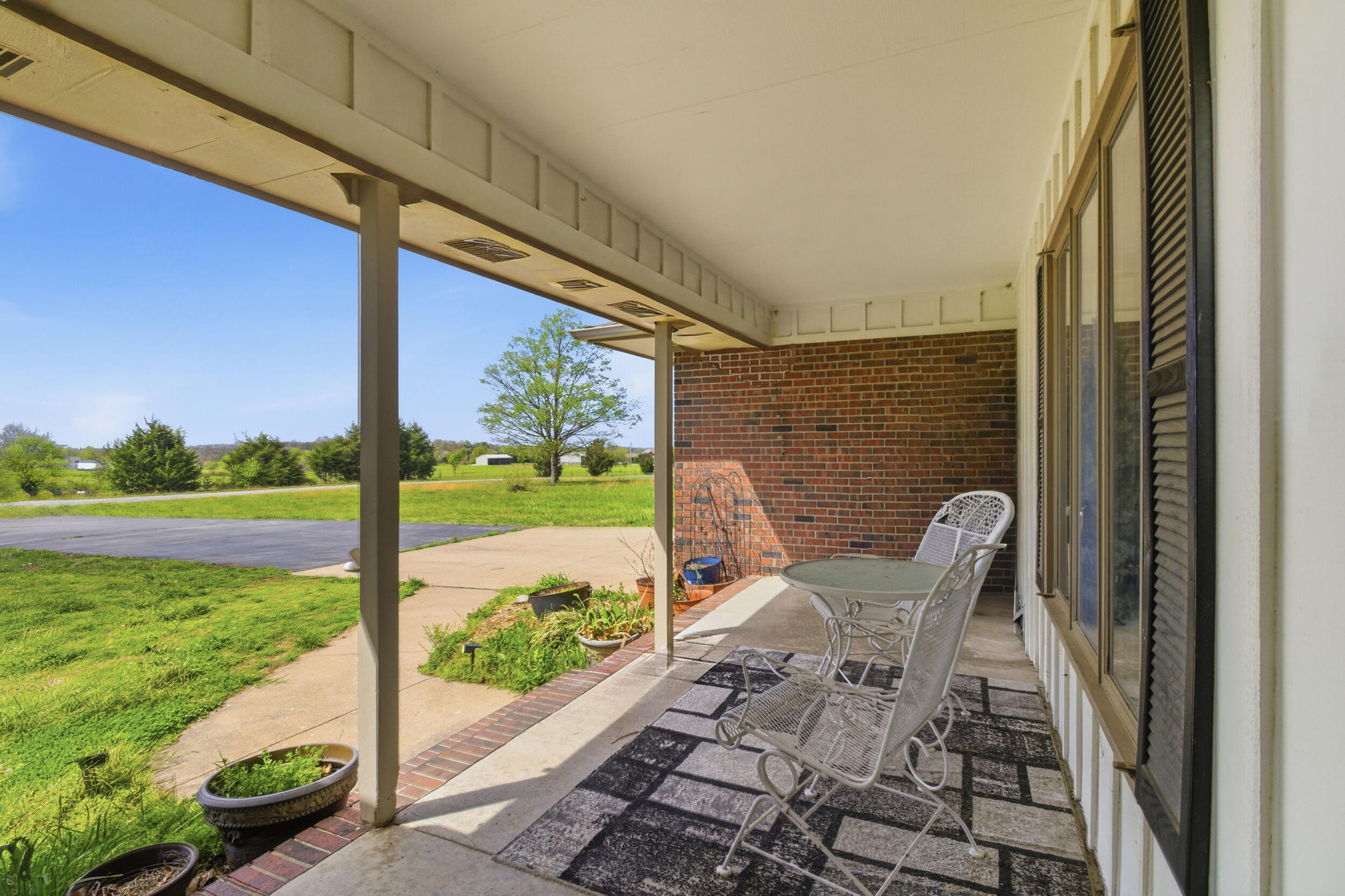 8954 Lawrence 2226 Property Photo 8