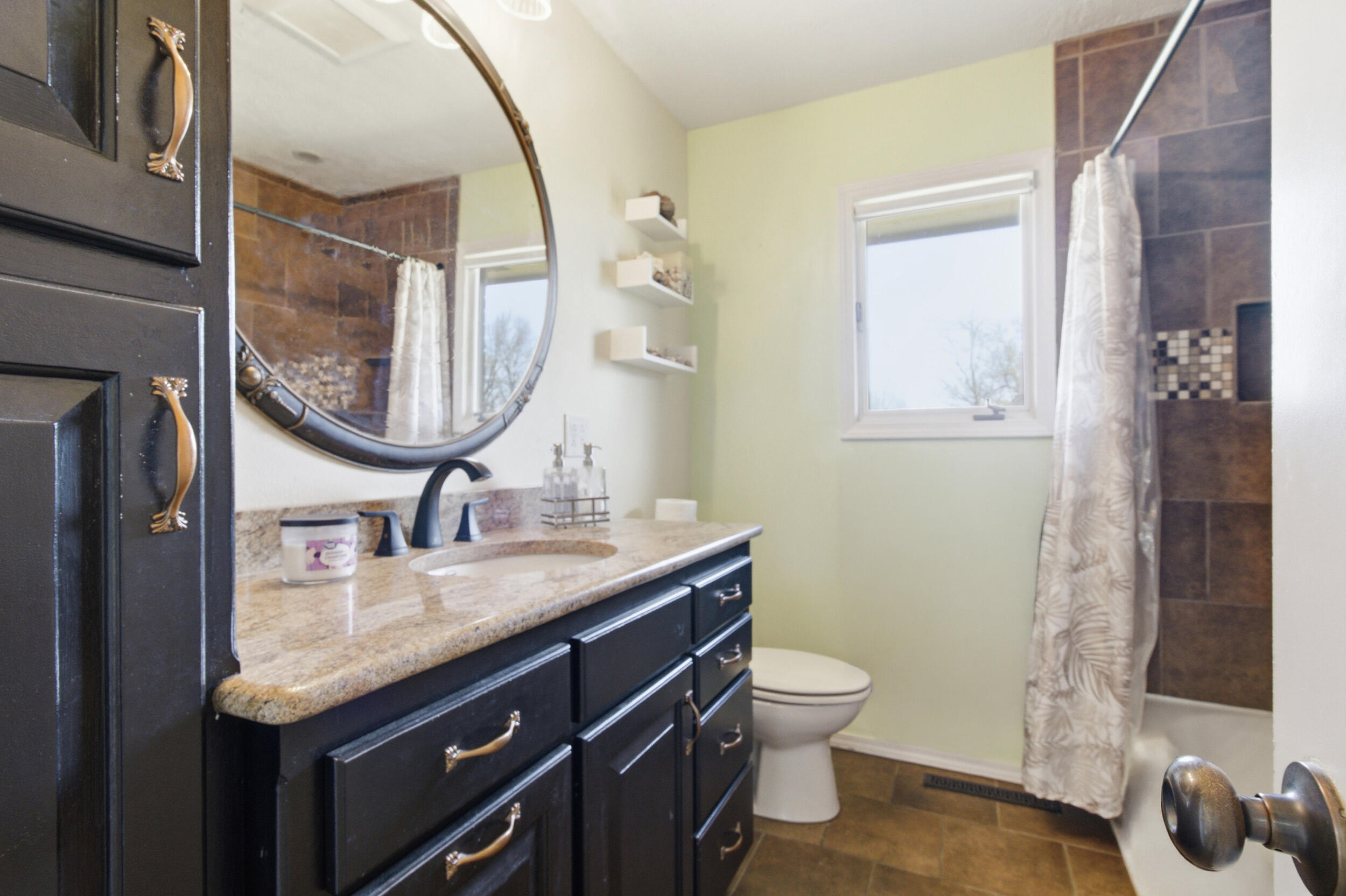8954 Lawrence 2226 Property Photo 40