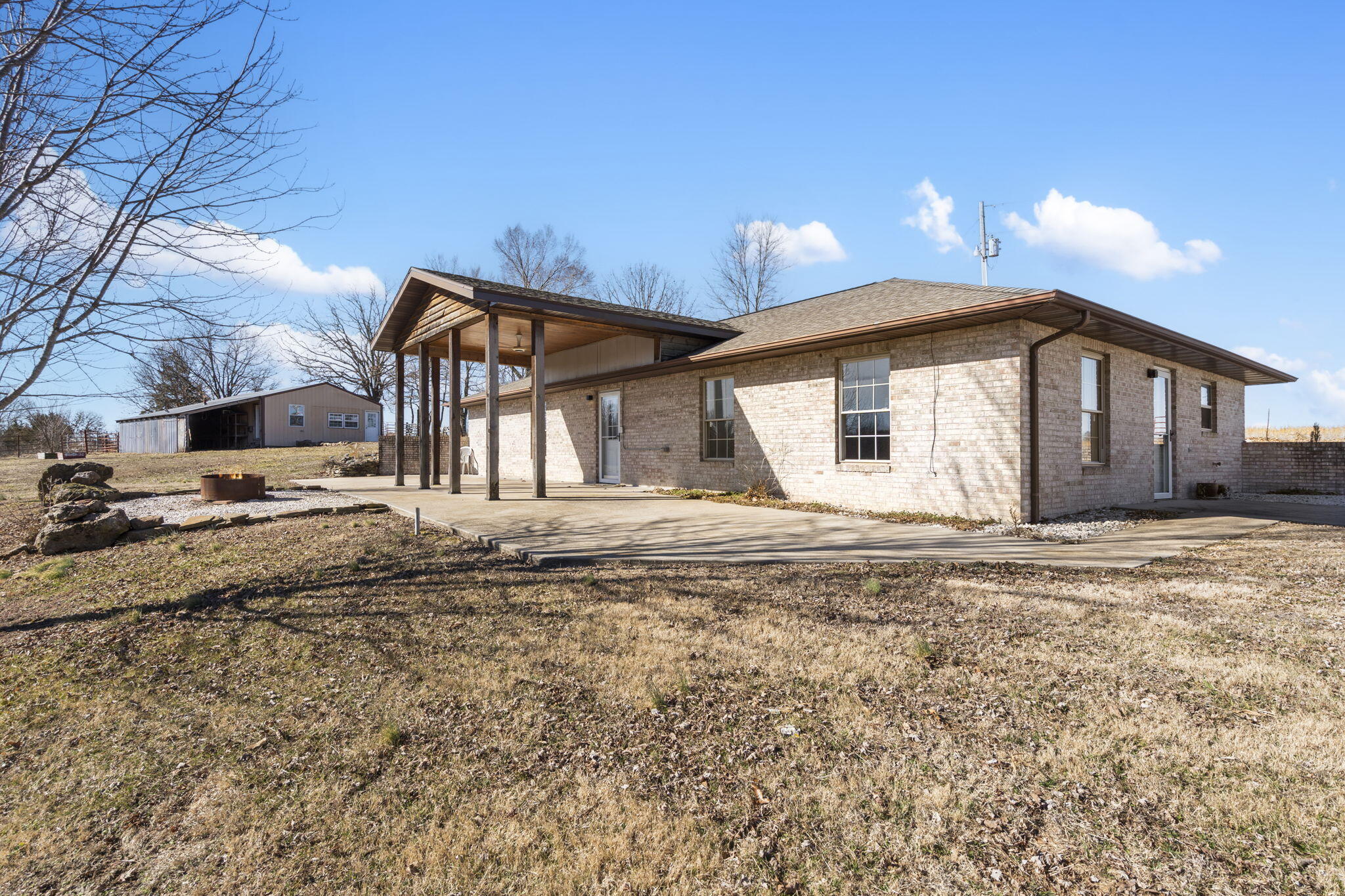 1300 Long Branch Road Property Photo 9