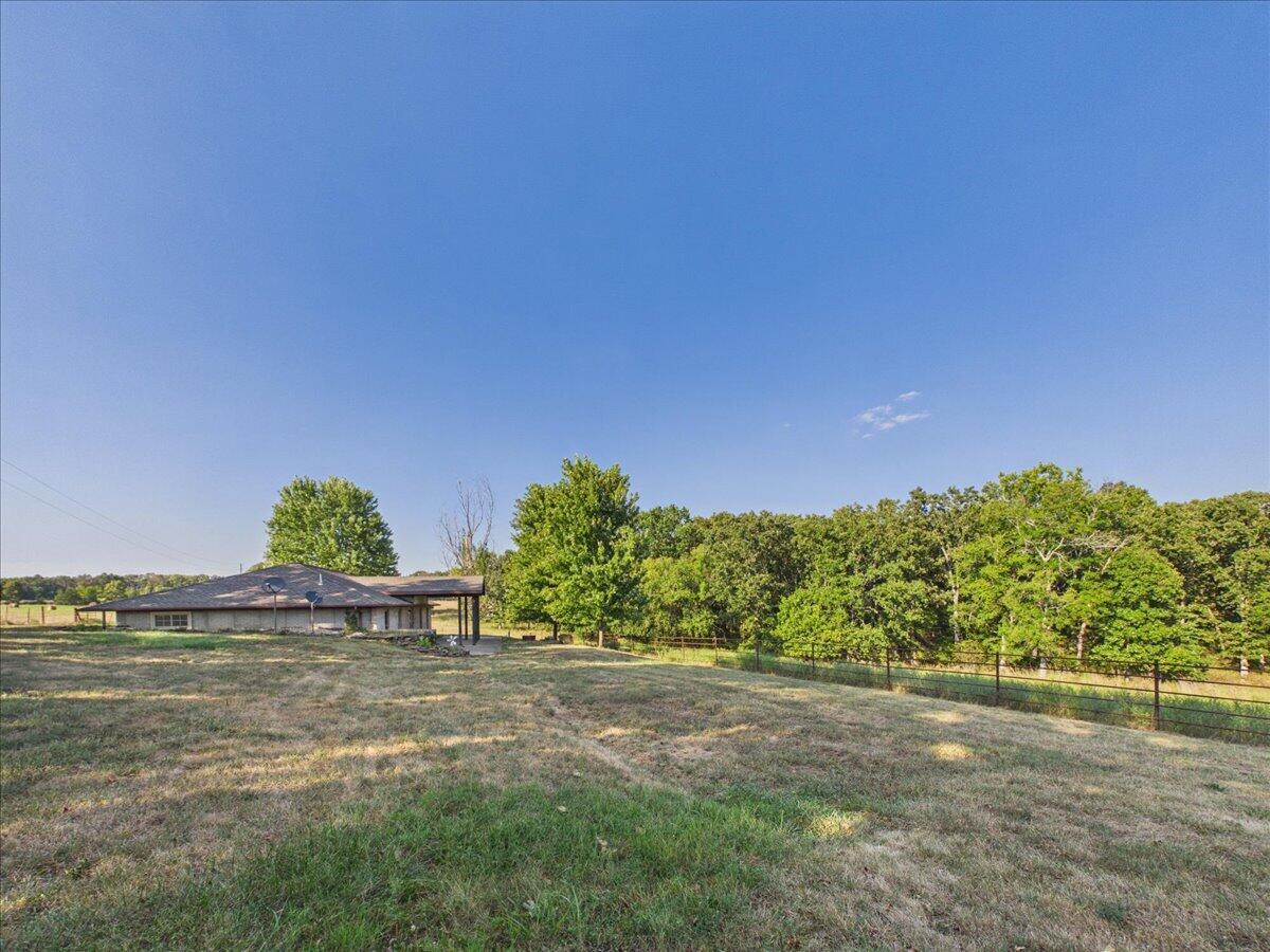1300 Long Branch Road Property Photo 15