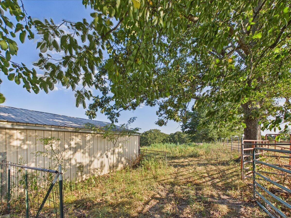 1300 Long Branch Road Property Photo 27