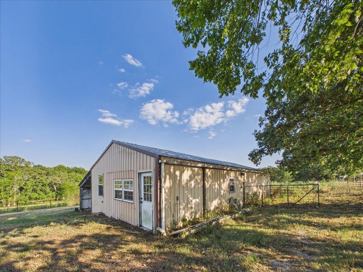 1300 Long Branch Road Property Photo 28