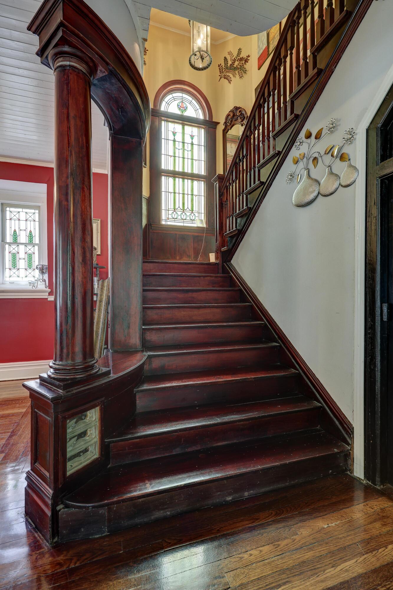 102 South Moffet Avenue Property Photo 7