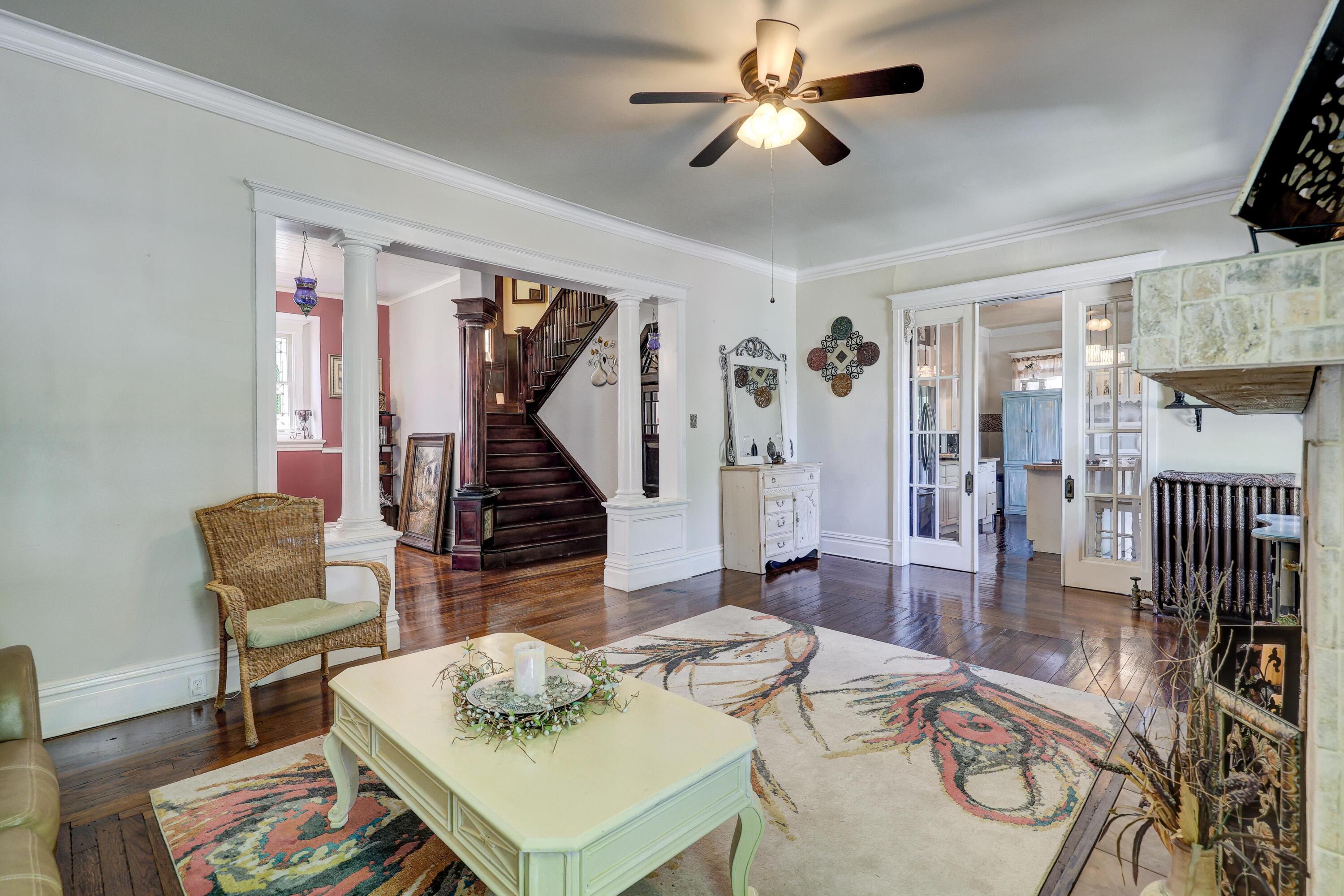 102 South Moffet Avenue Property Photo 12