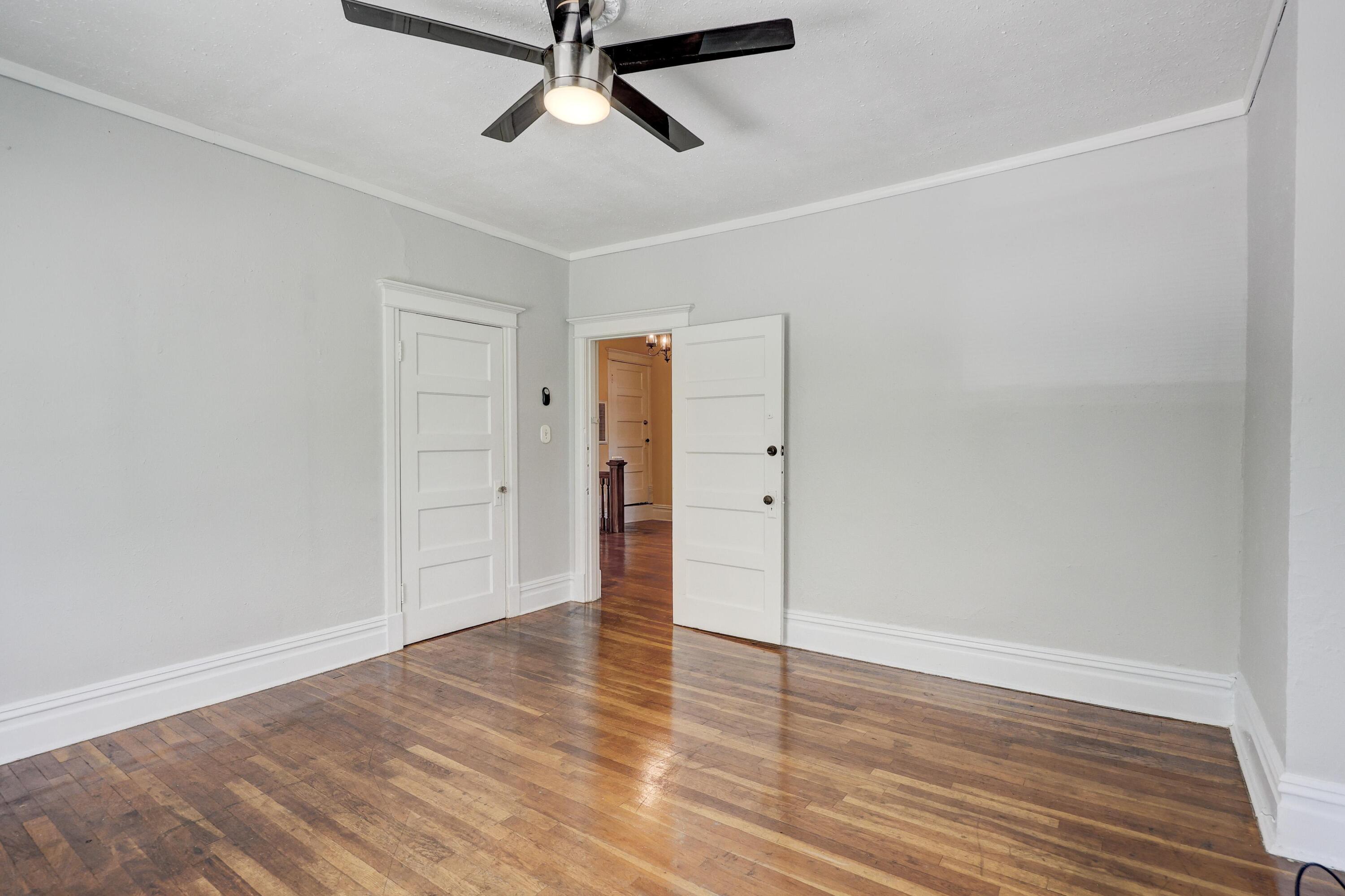 102 South Moffet Avenue Property Photo 32