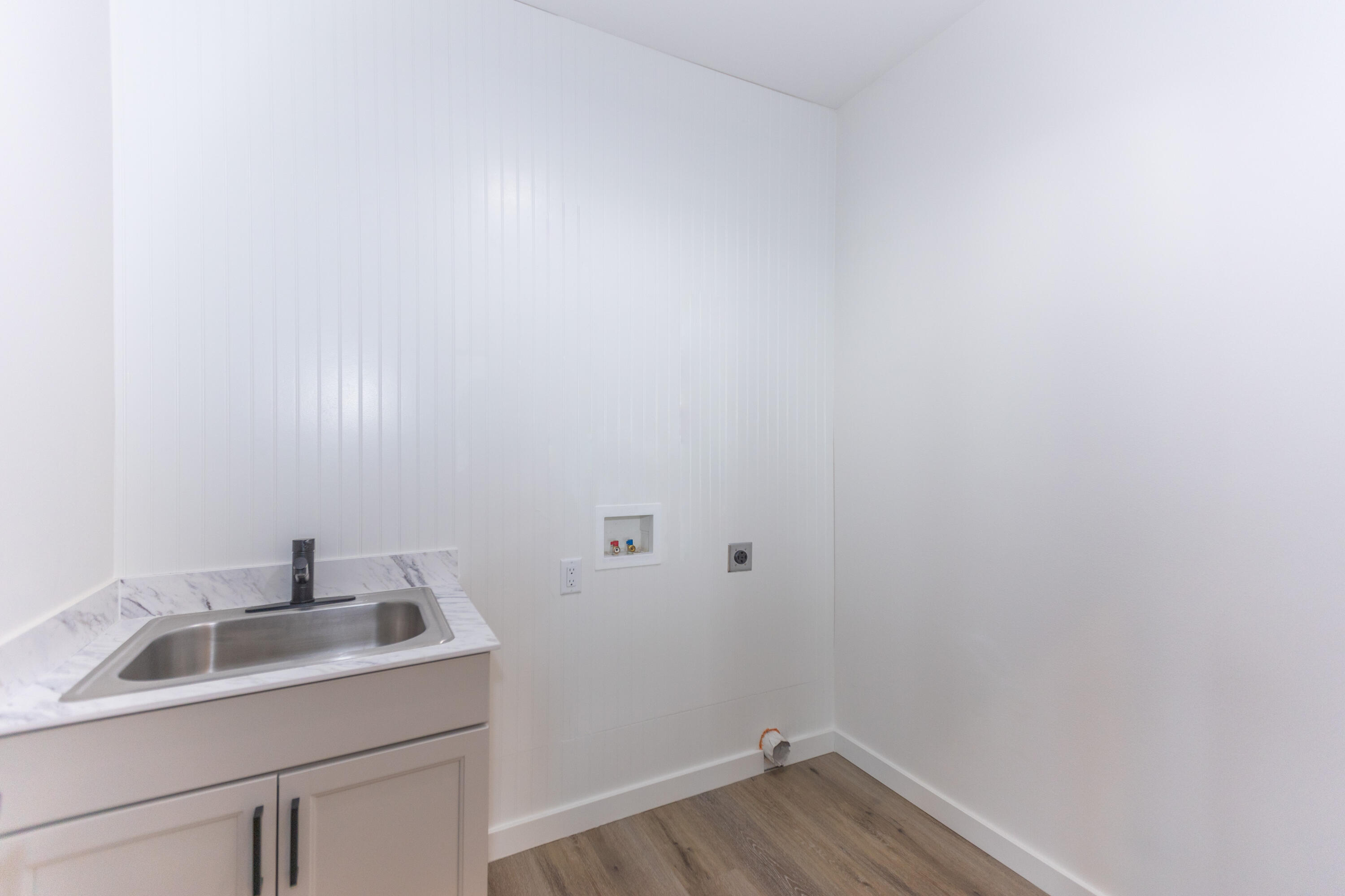 970 East Valley Trail Drive Property Photo 7