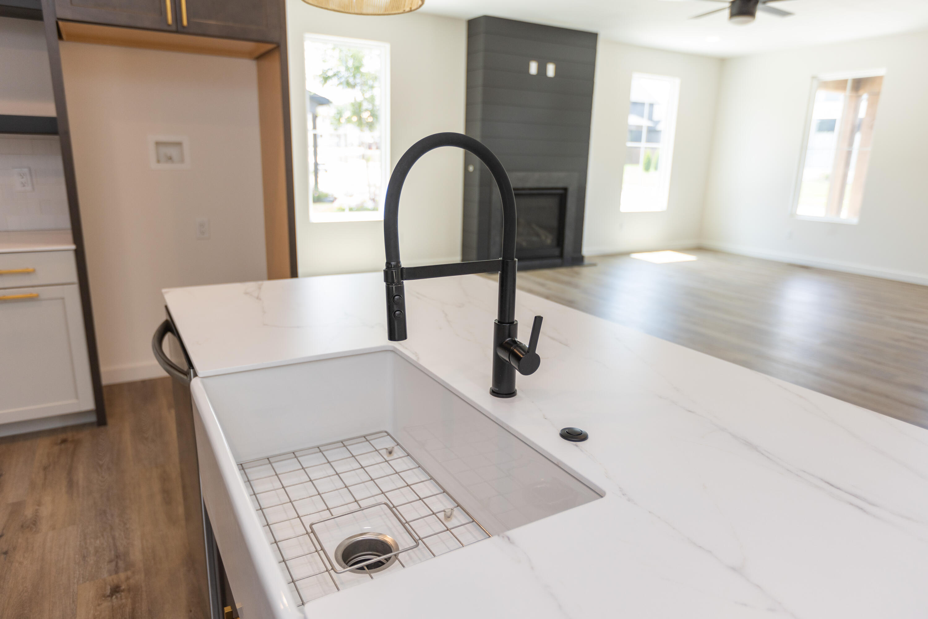 970 East Valley Trail Drive Property Photo 10