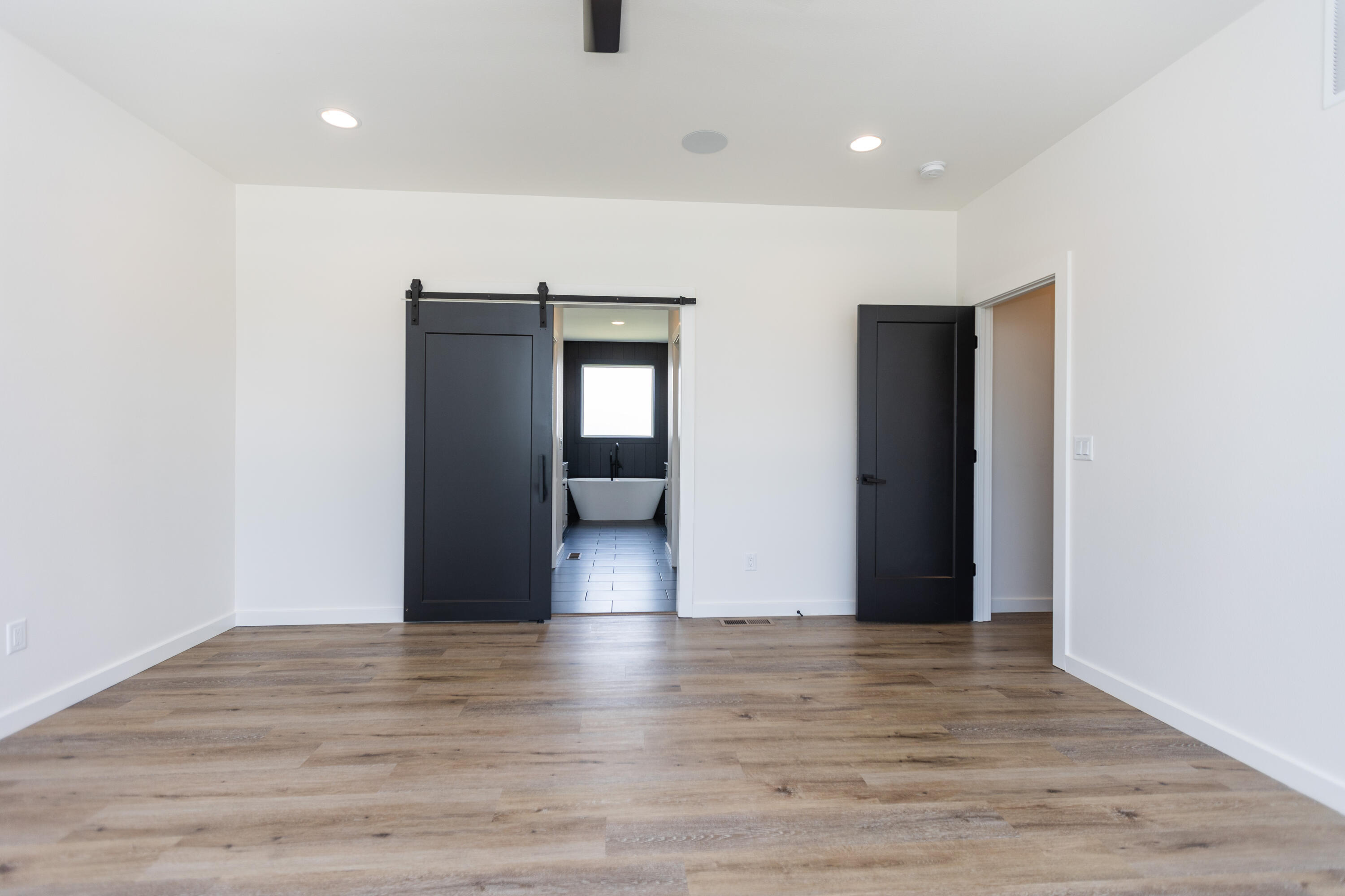 970 East Valley Trail Drive Property Photo 14