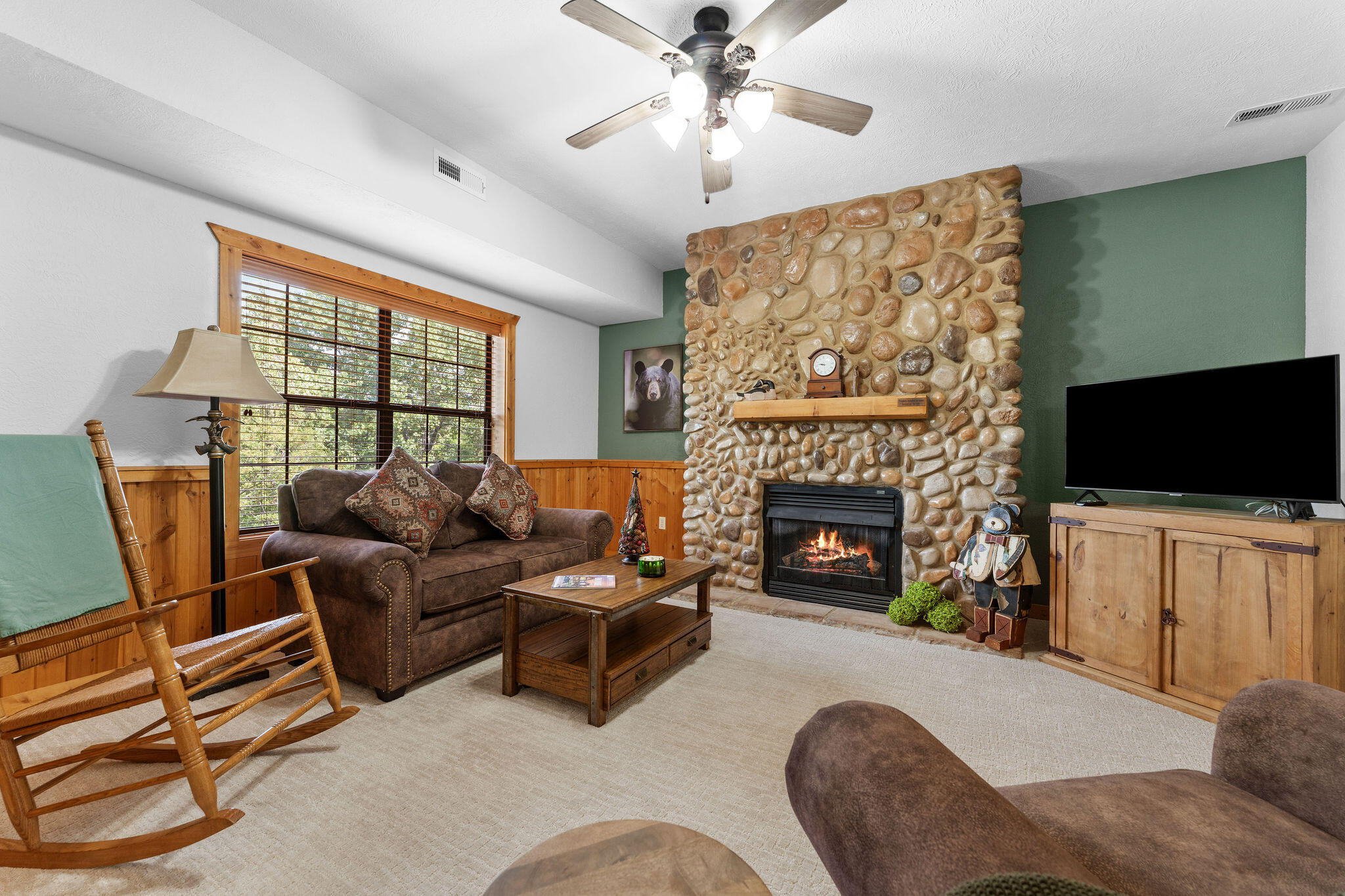 132 Rock Candy Lane Property Photo 12