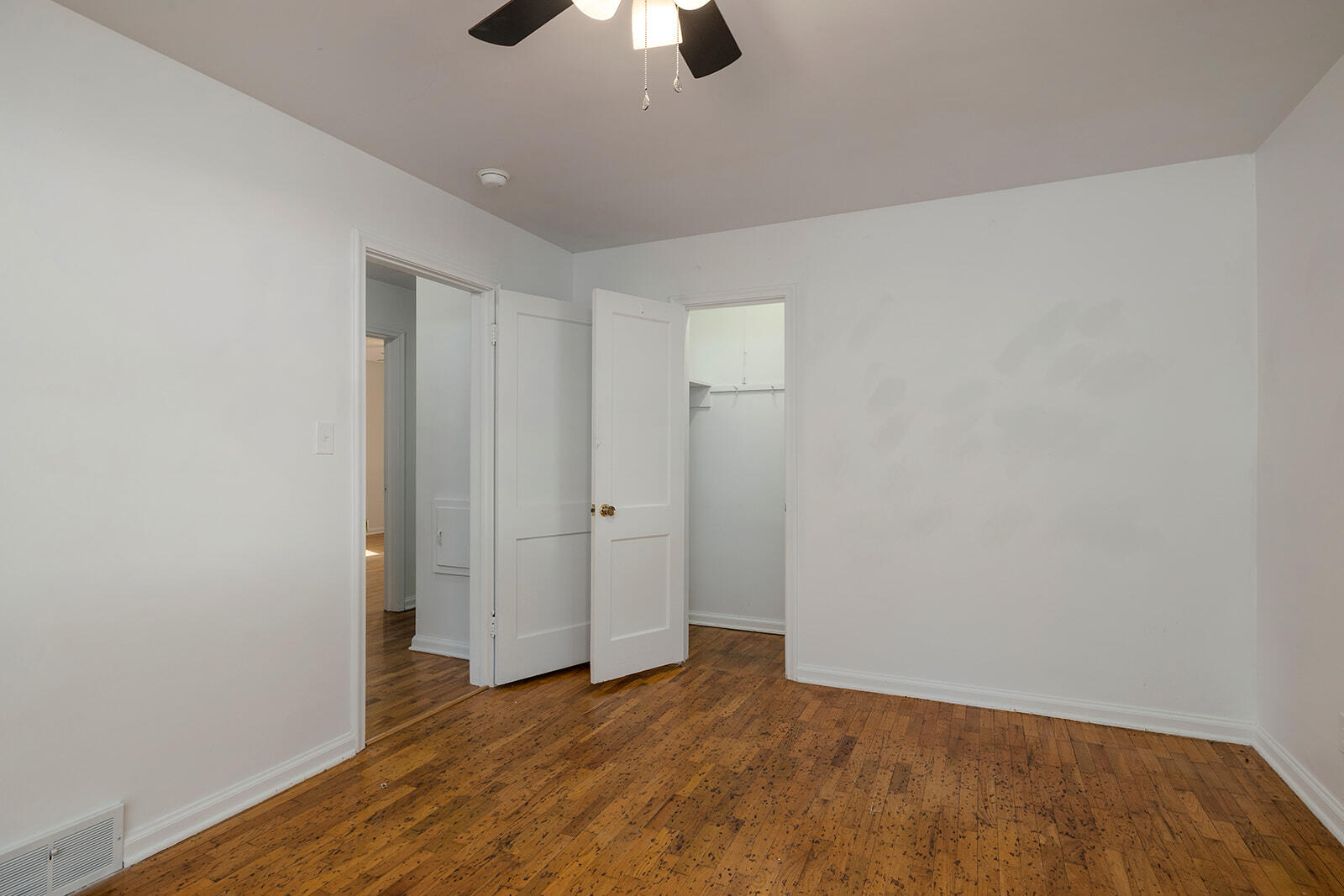 2128 South Glendale Avenue Property Photo 16